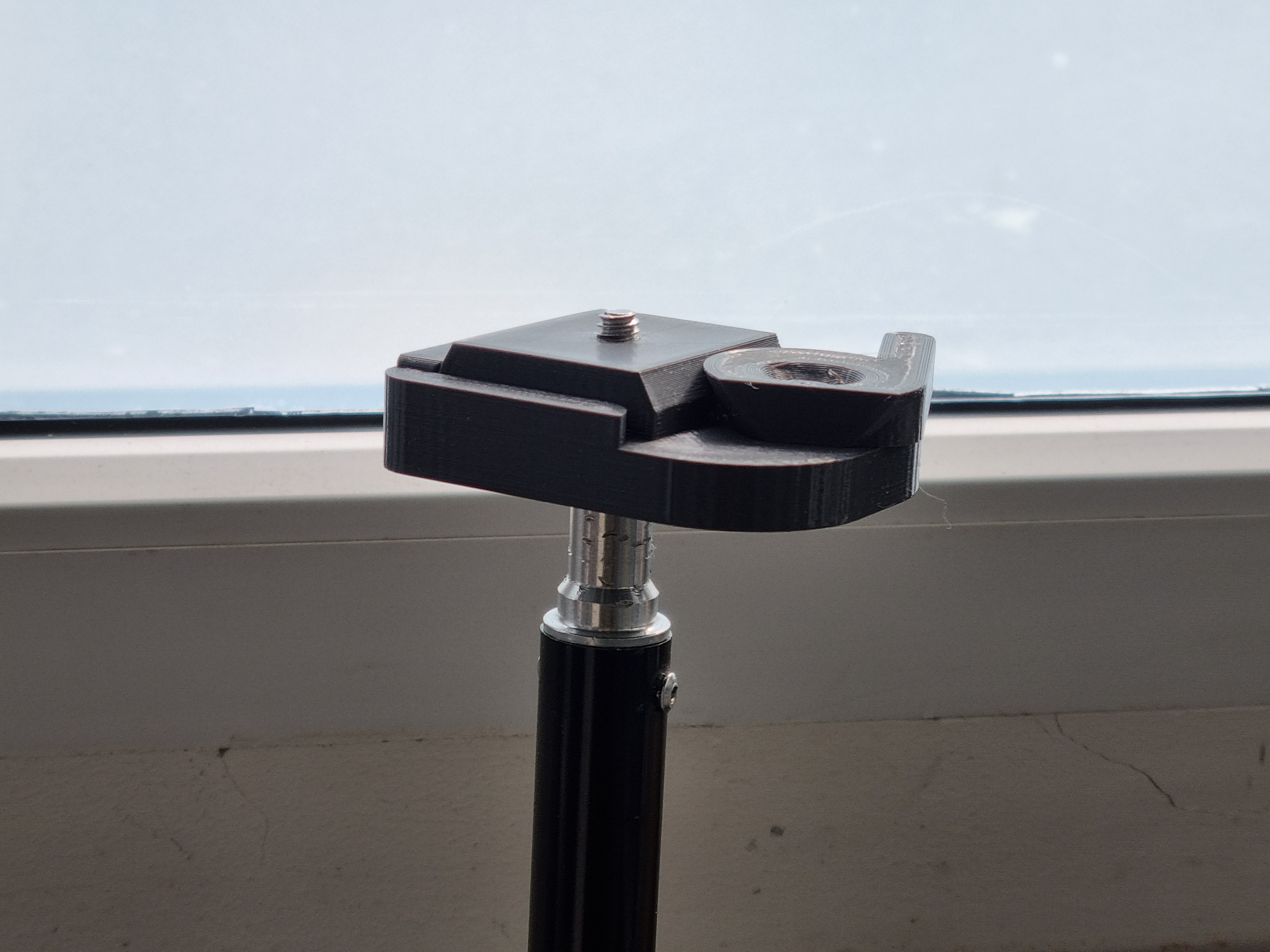 Miniatura 3 do modelo 3D Simple quick release for camera