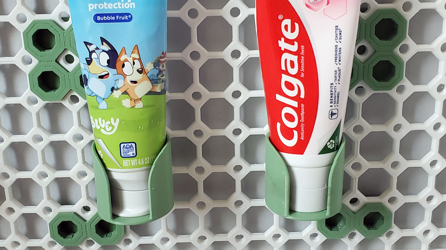 Multiboard - Toothpaste Holder