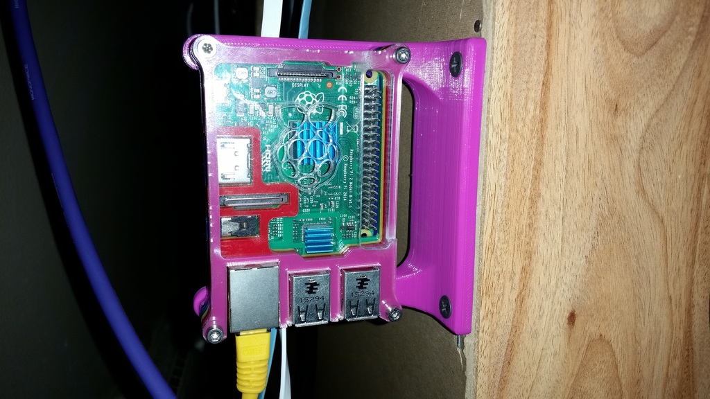 Eleduino Raspberry Pi rainbow case stand