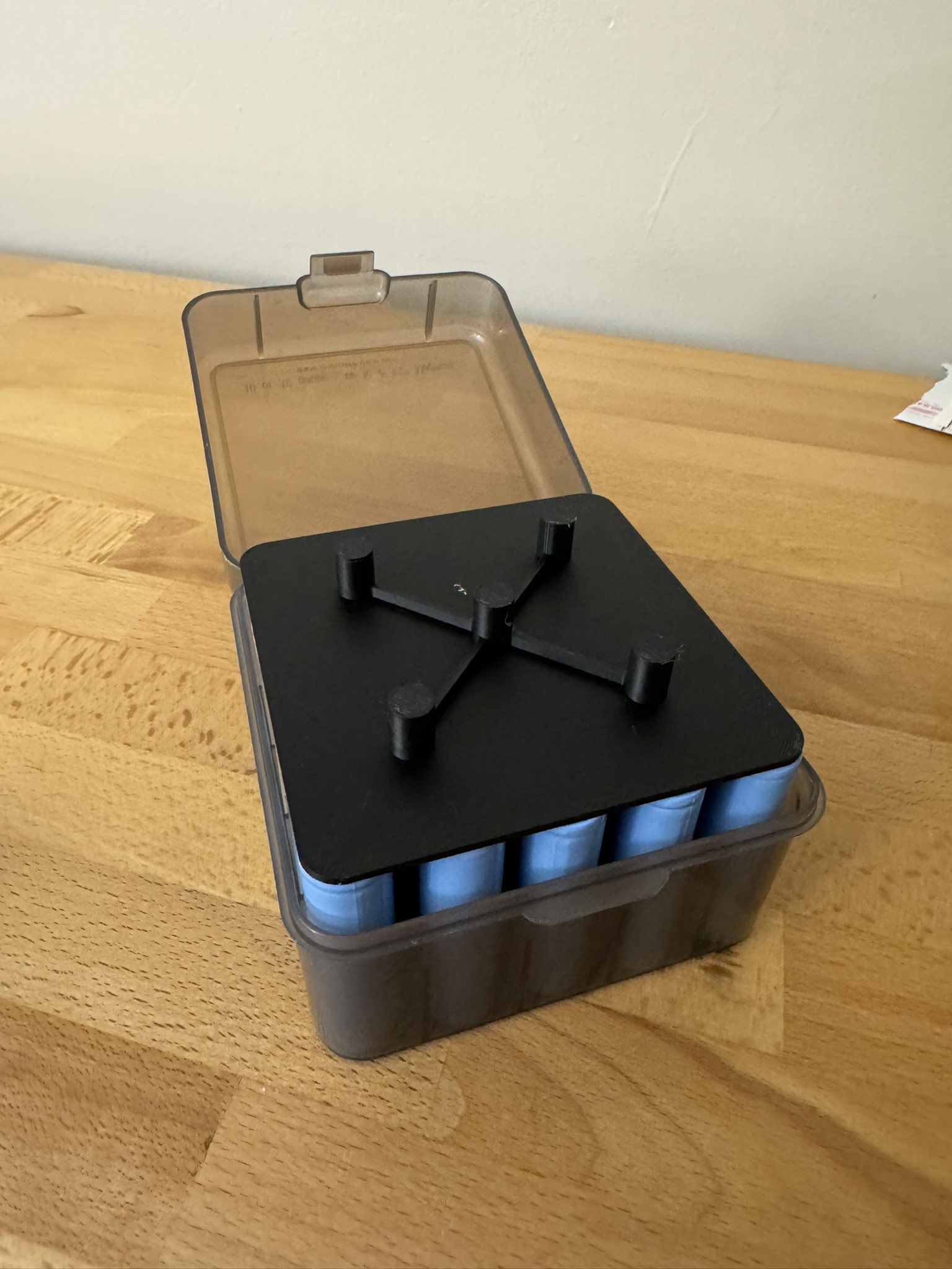 18650 Battery Case - MTM 25 Round Shotshell Box by Matas Lauzadis ...