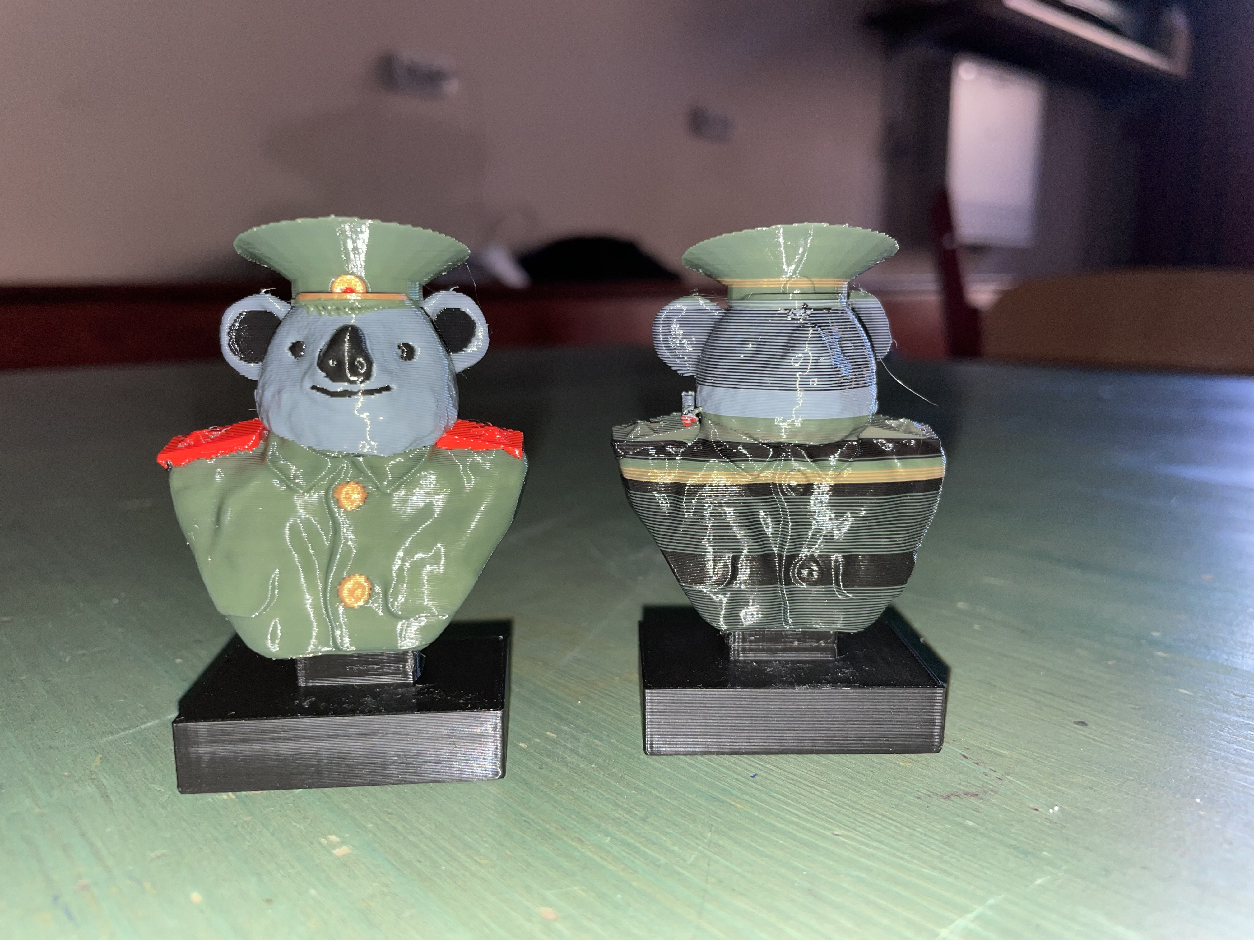 Miniatura 2 do modelo 3D Communist koala bust