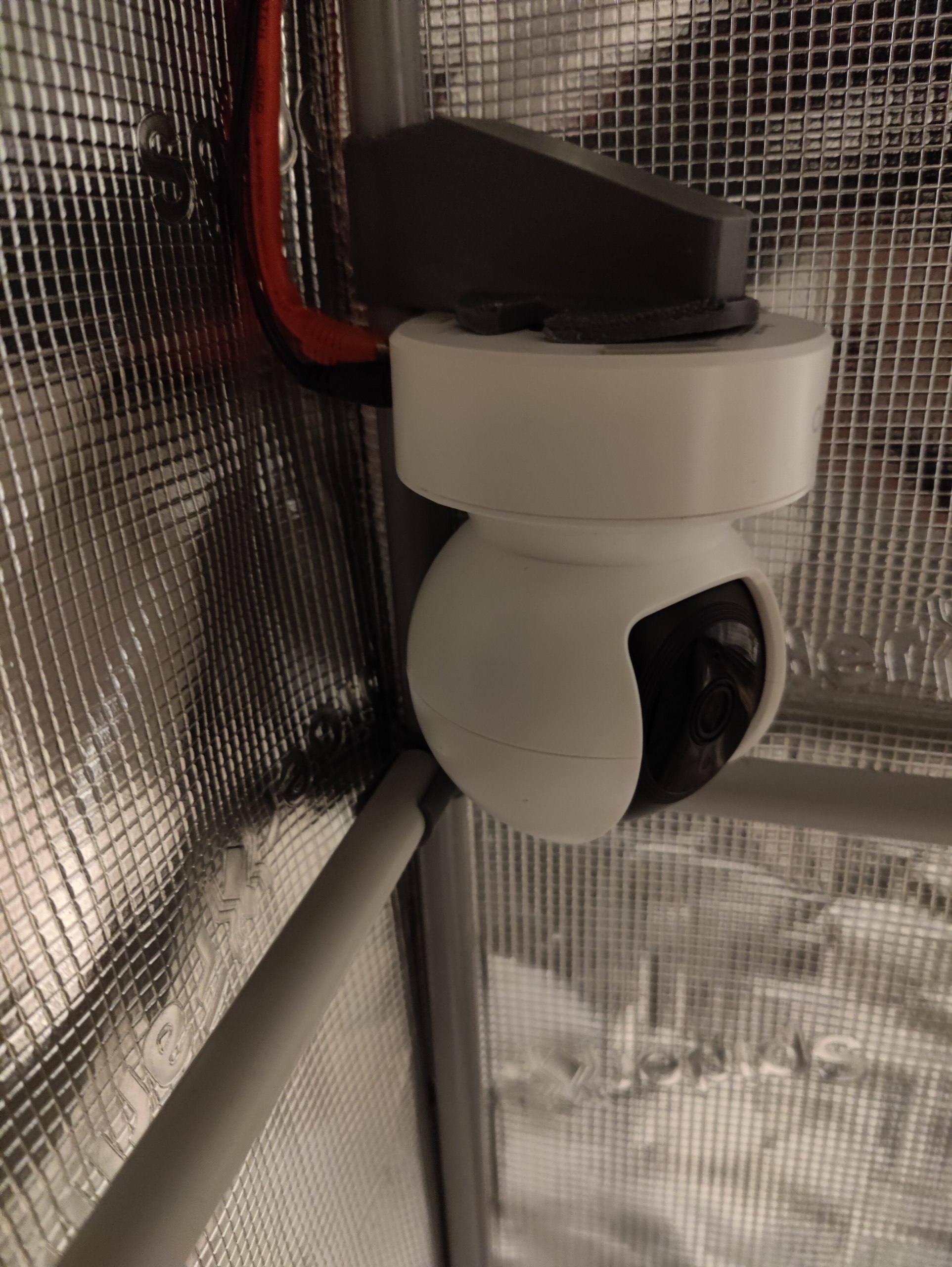 Tapo C200 Growtent/16mm Pole Holder (inverted)