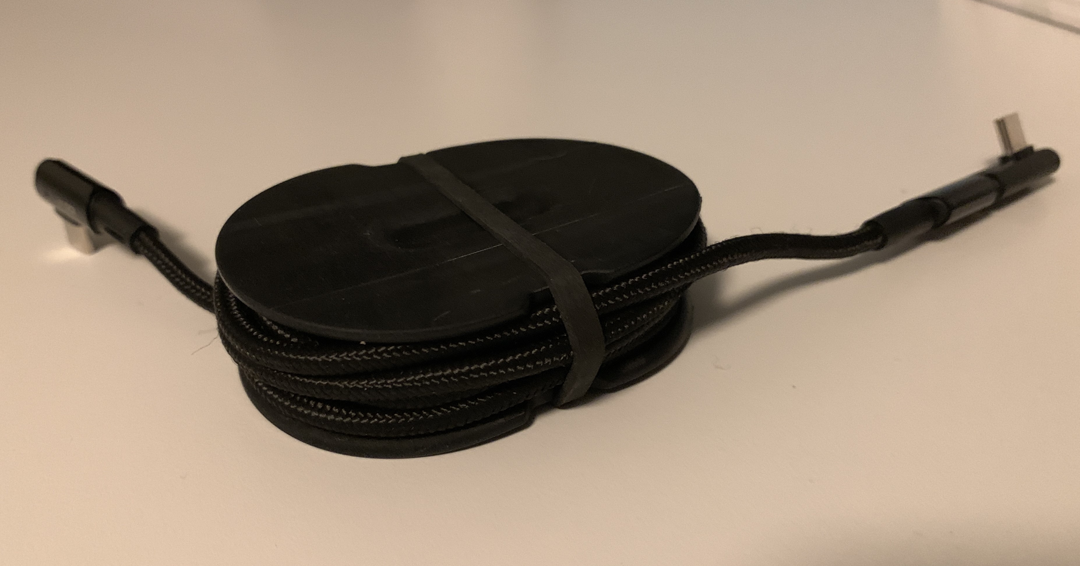 Low profile cable spool