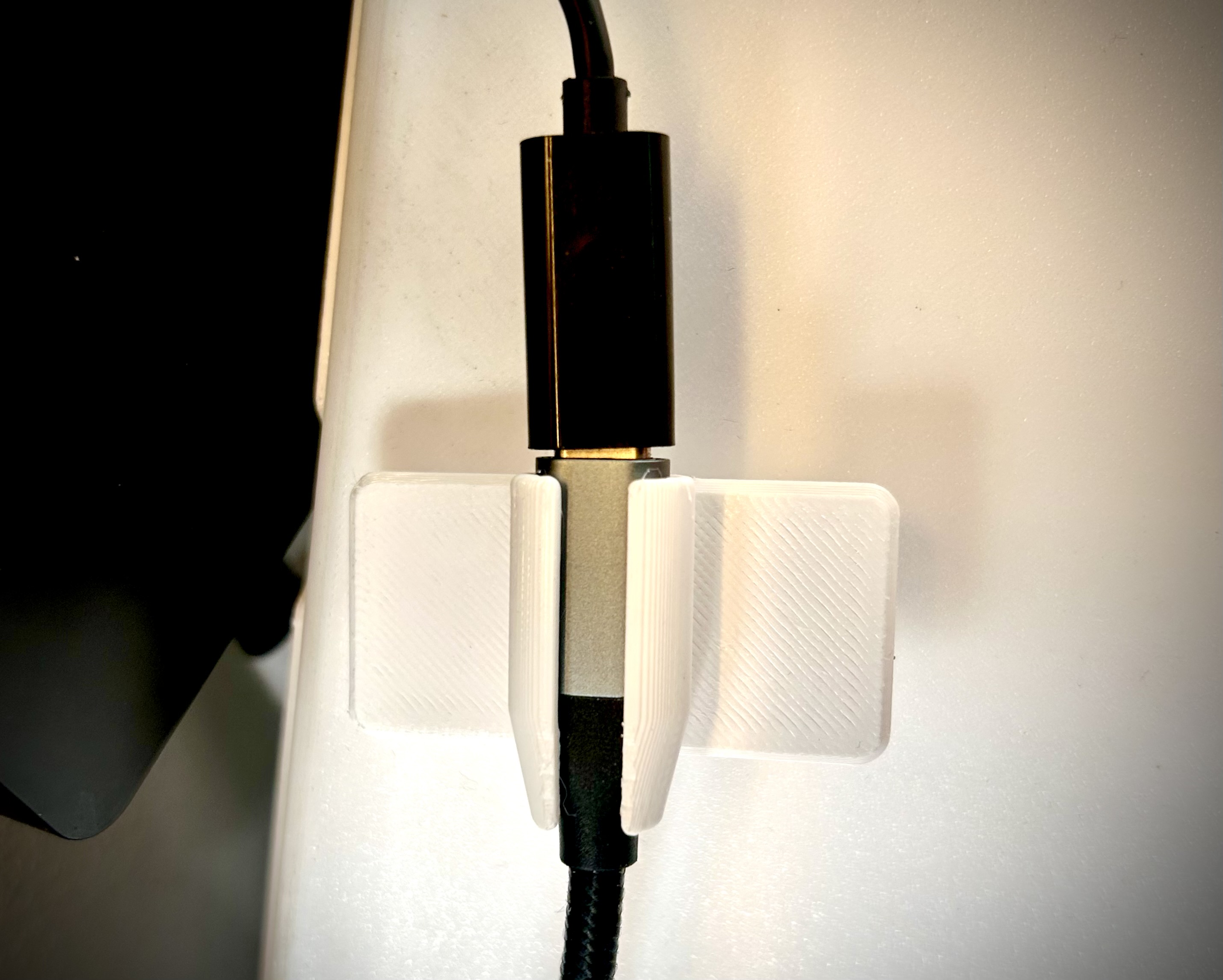 Miniatura 6 do modelo 3D USB C Extension Mounting Bracket
