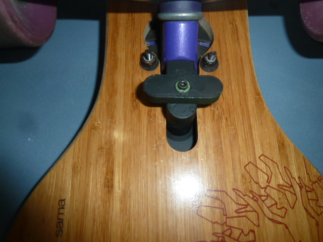 Longboard Wall Mount(command strips)