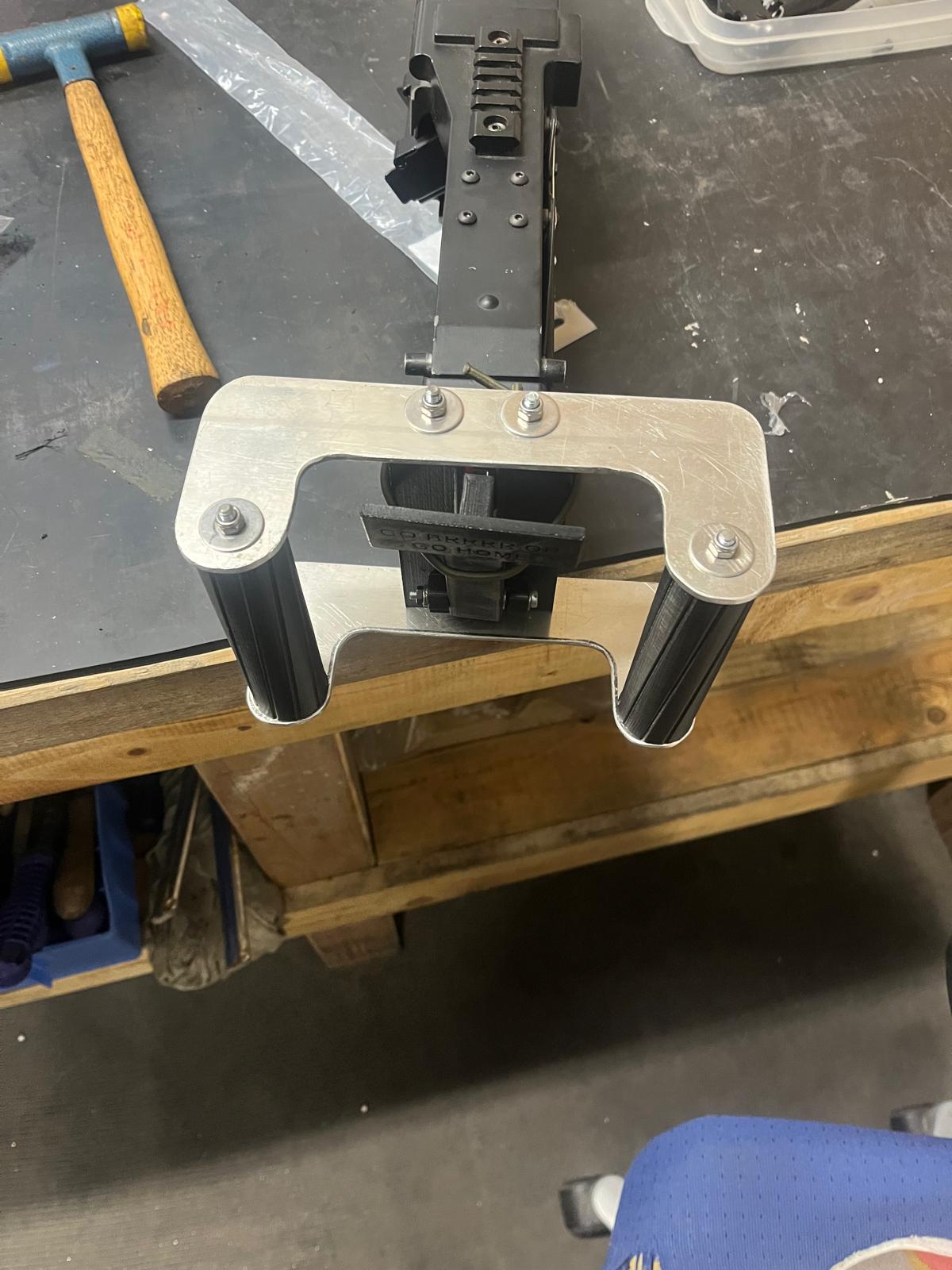 front gripp A&K M249