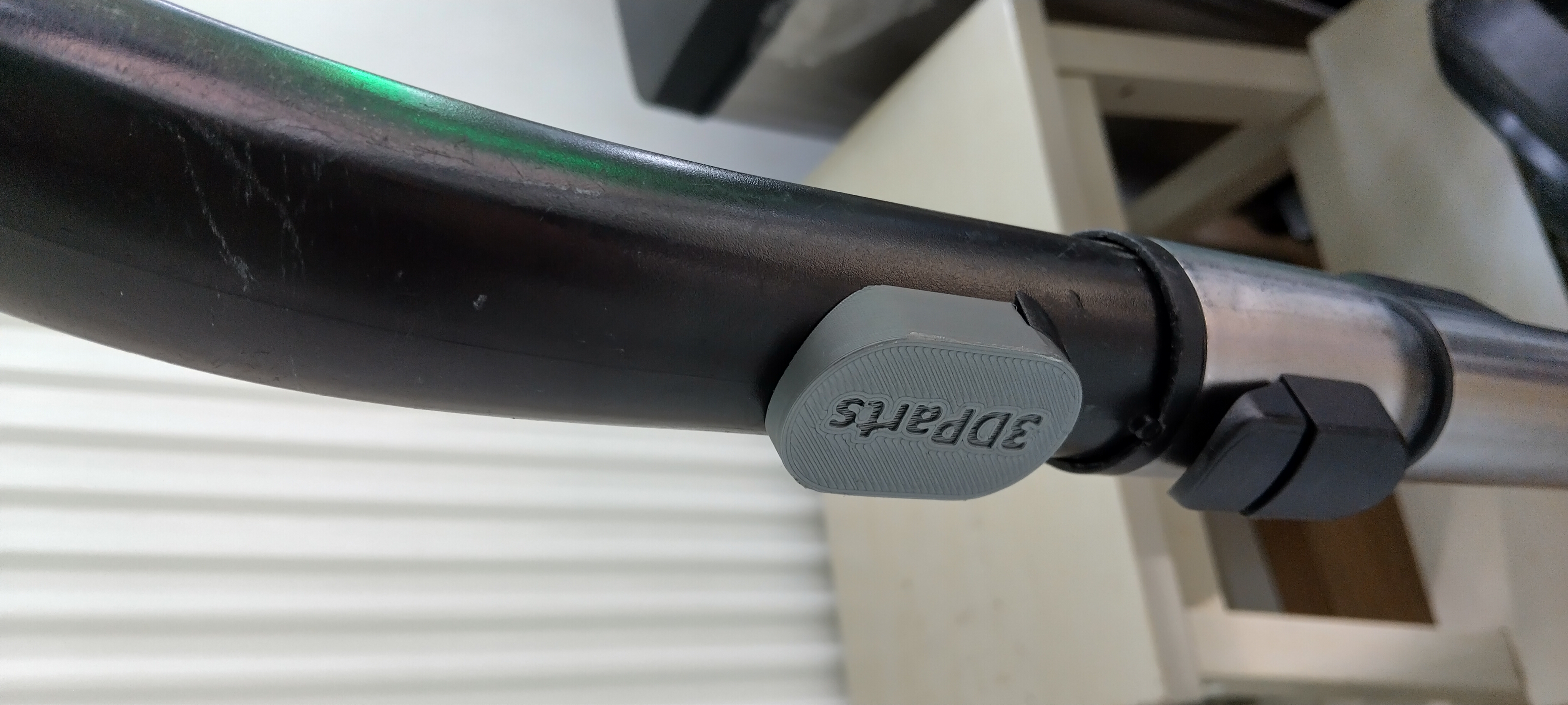 Miele vacuum false air intake valve