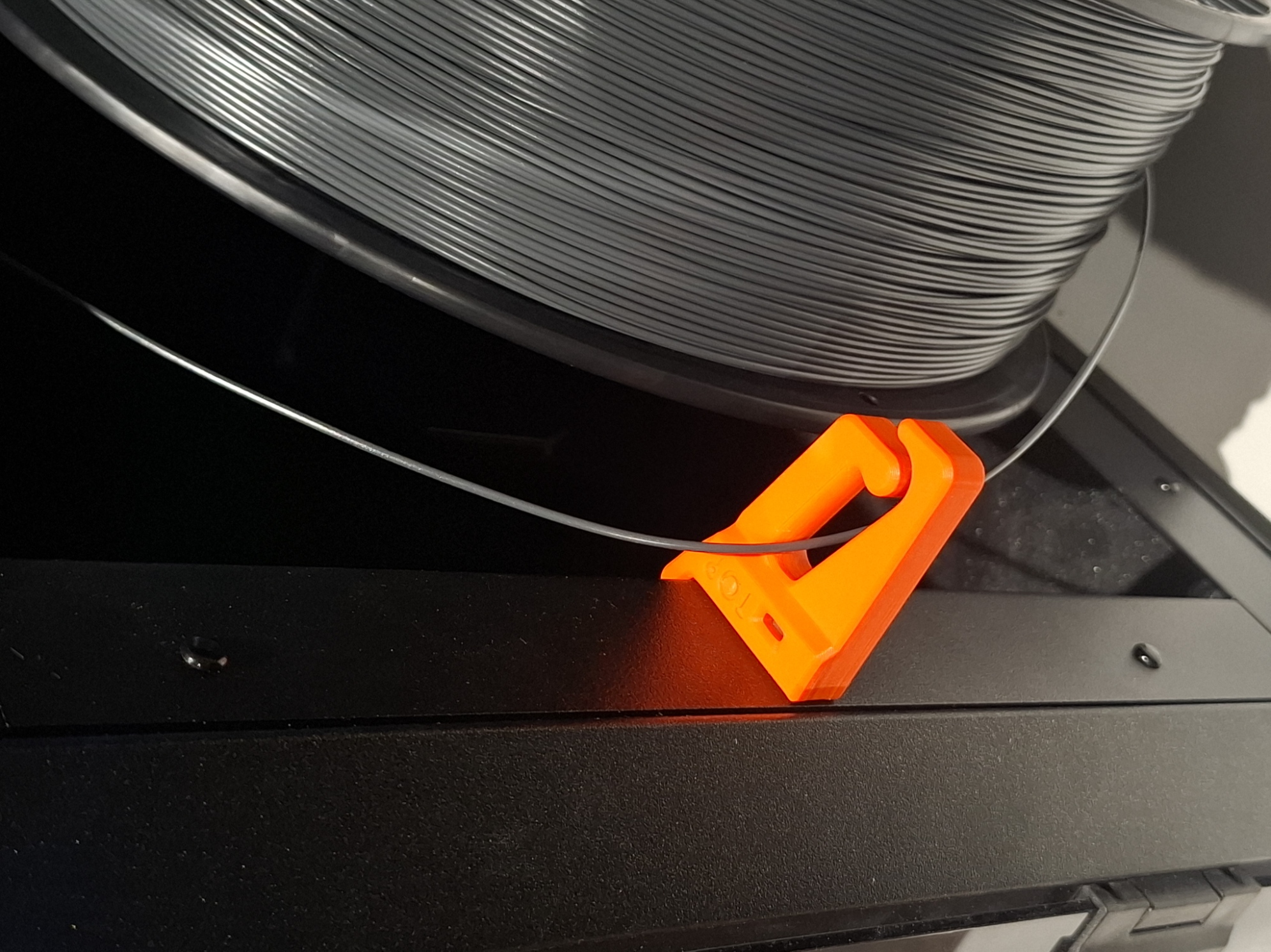 Filament guide for custom spool holder for Core One