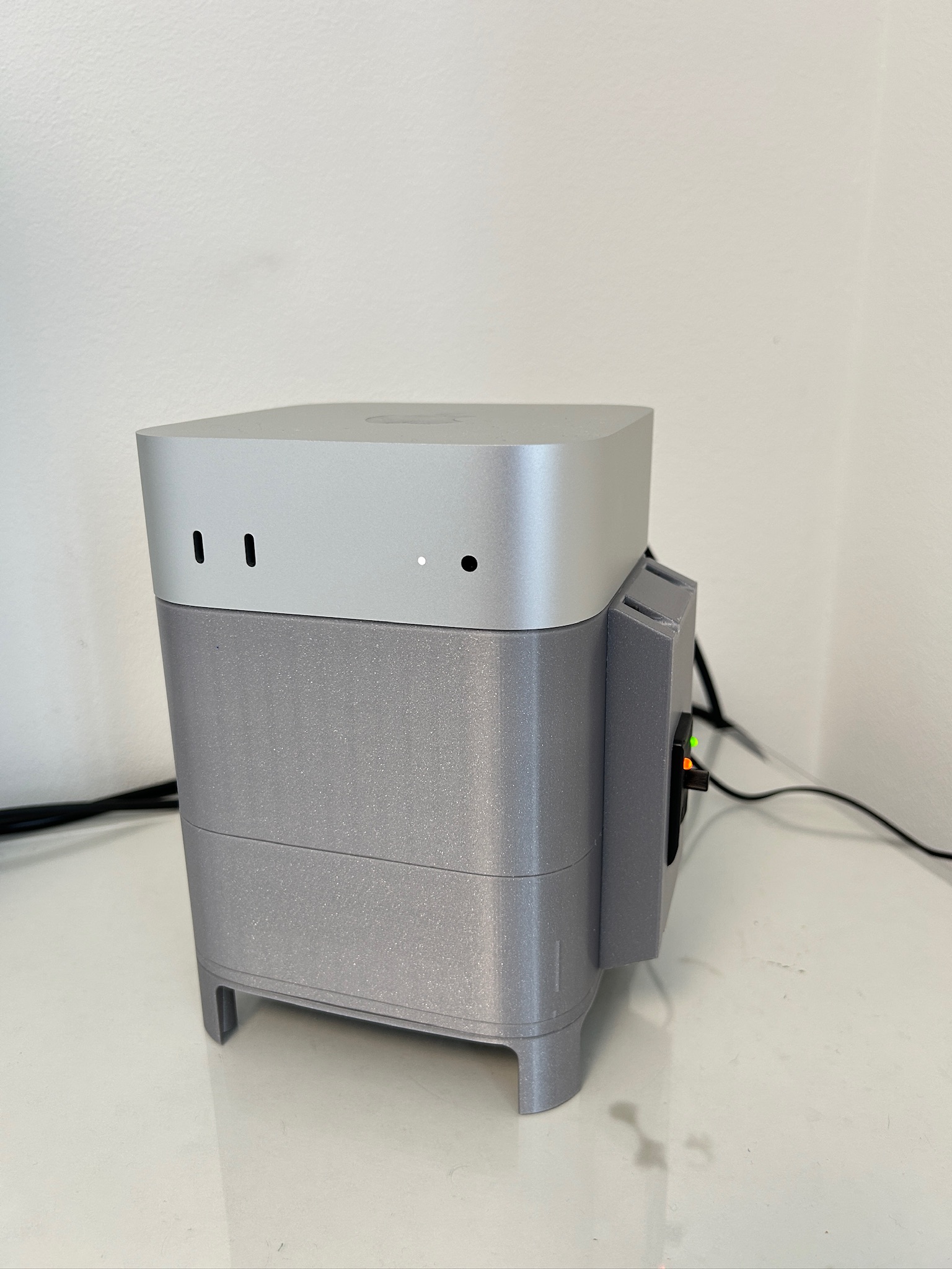Mac Mini Cooling/Filter Stand