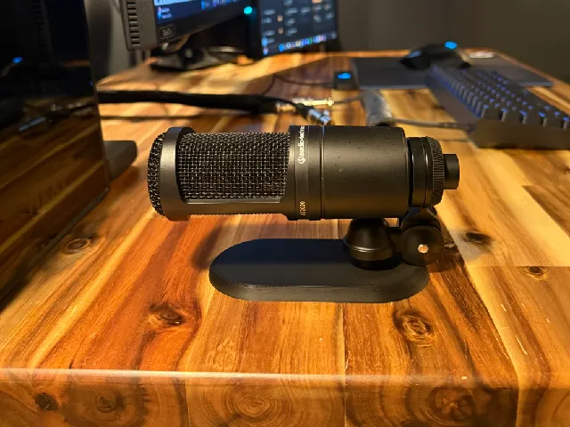 Low Profile Microphone Stand (5/8-27 thread)