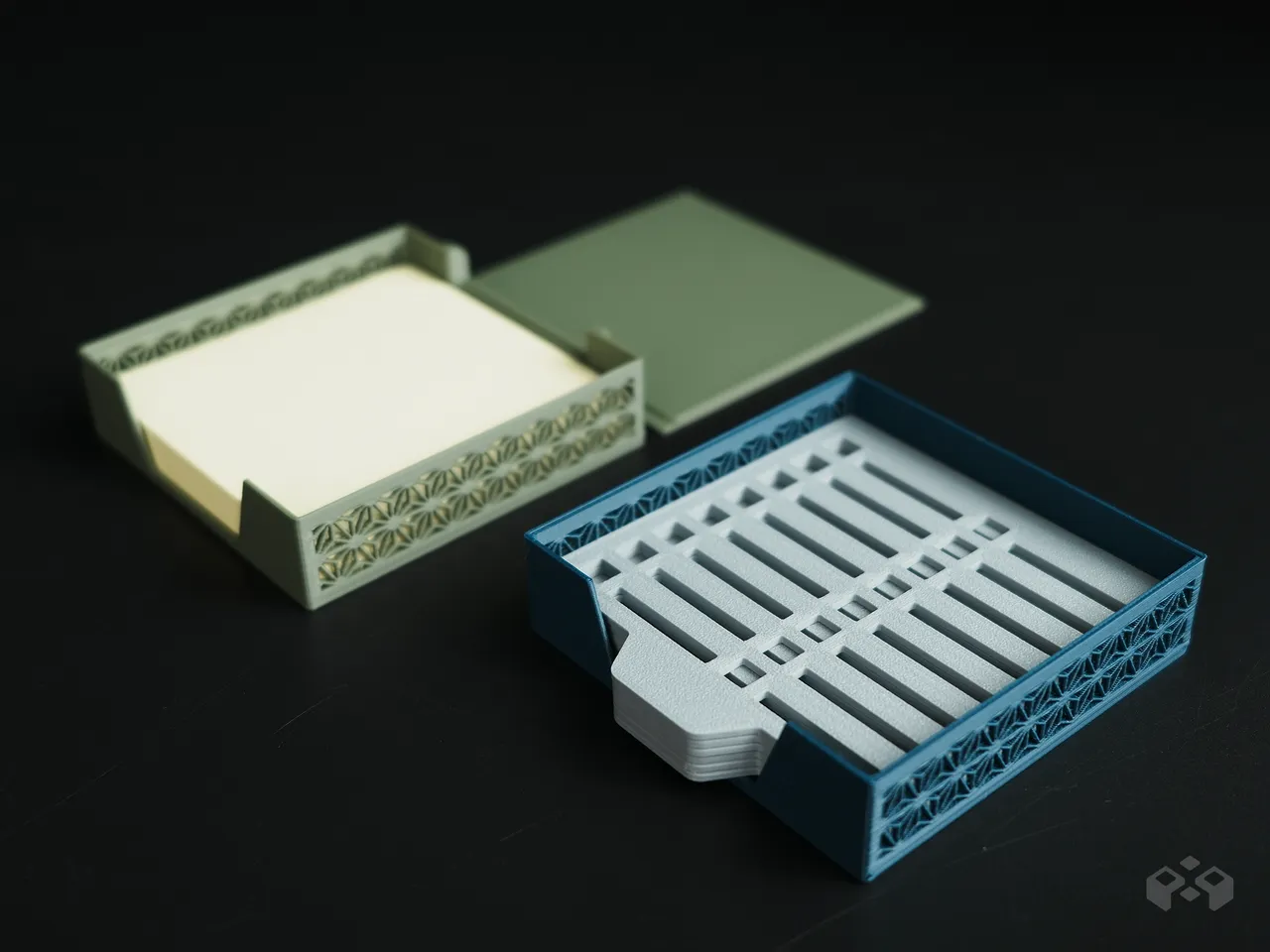 Kumiko Holder for Post-It Notes with 8 Stencils by Meyui