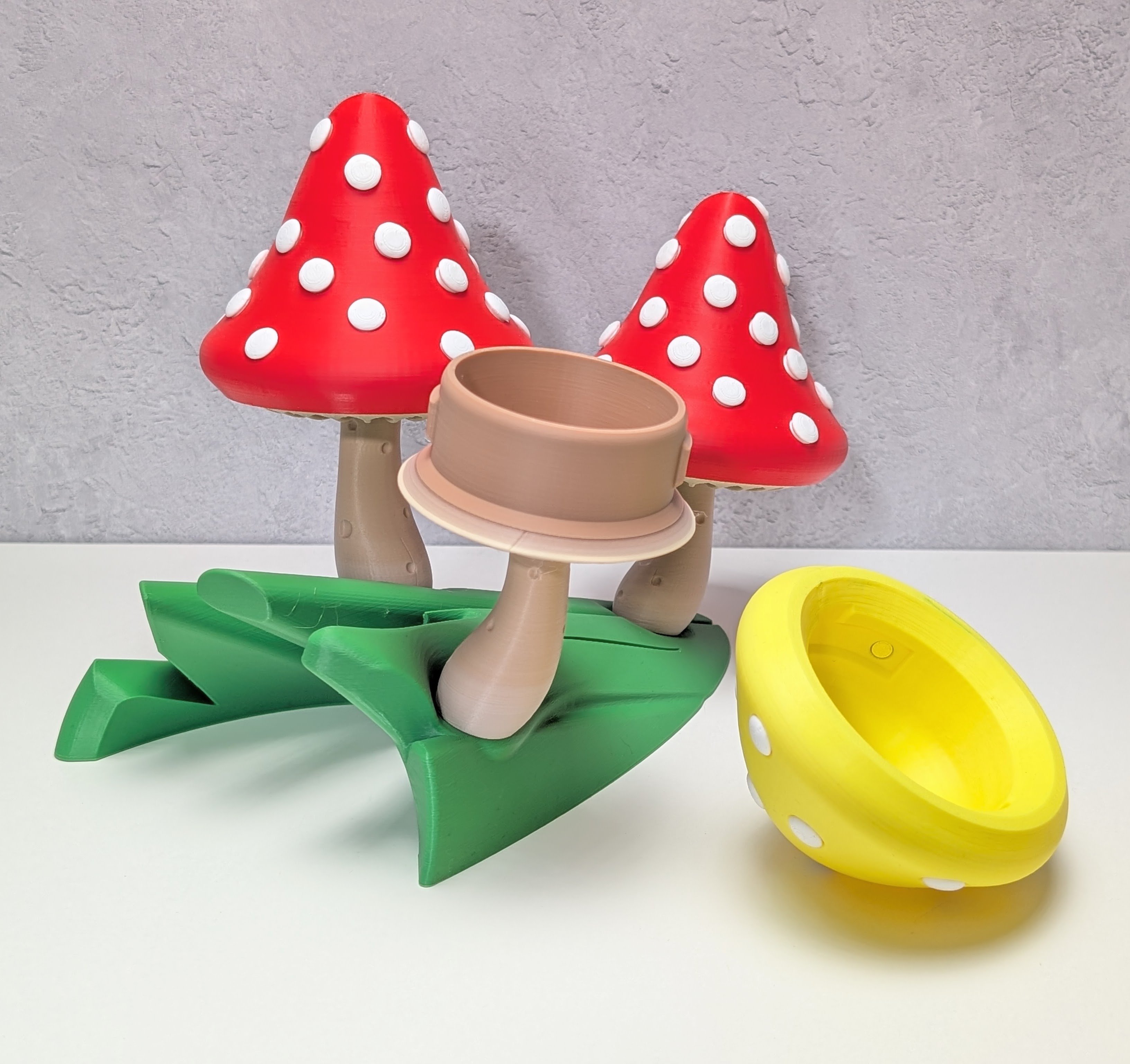 Spotty Toadstools — miniatura 4