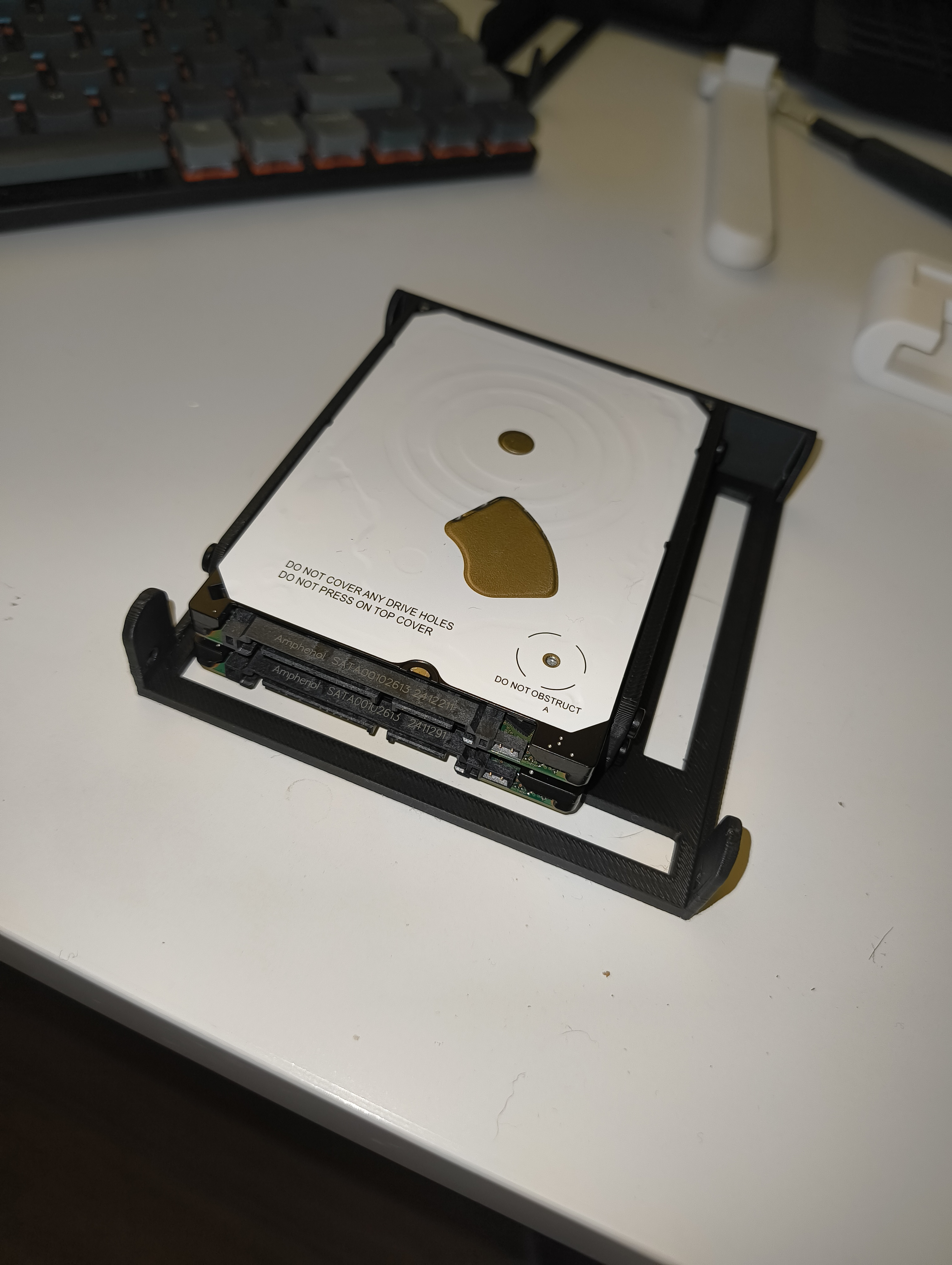 Compact Double Adaptor for 2.5" Drives to 3.5" Bay