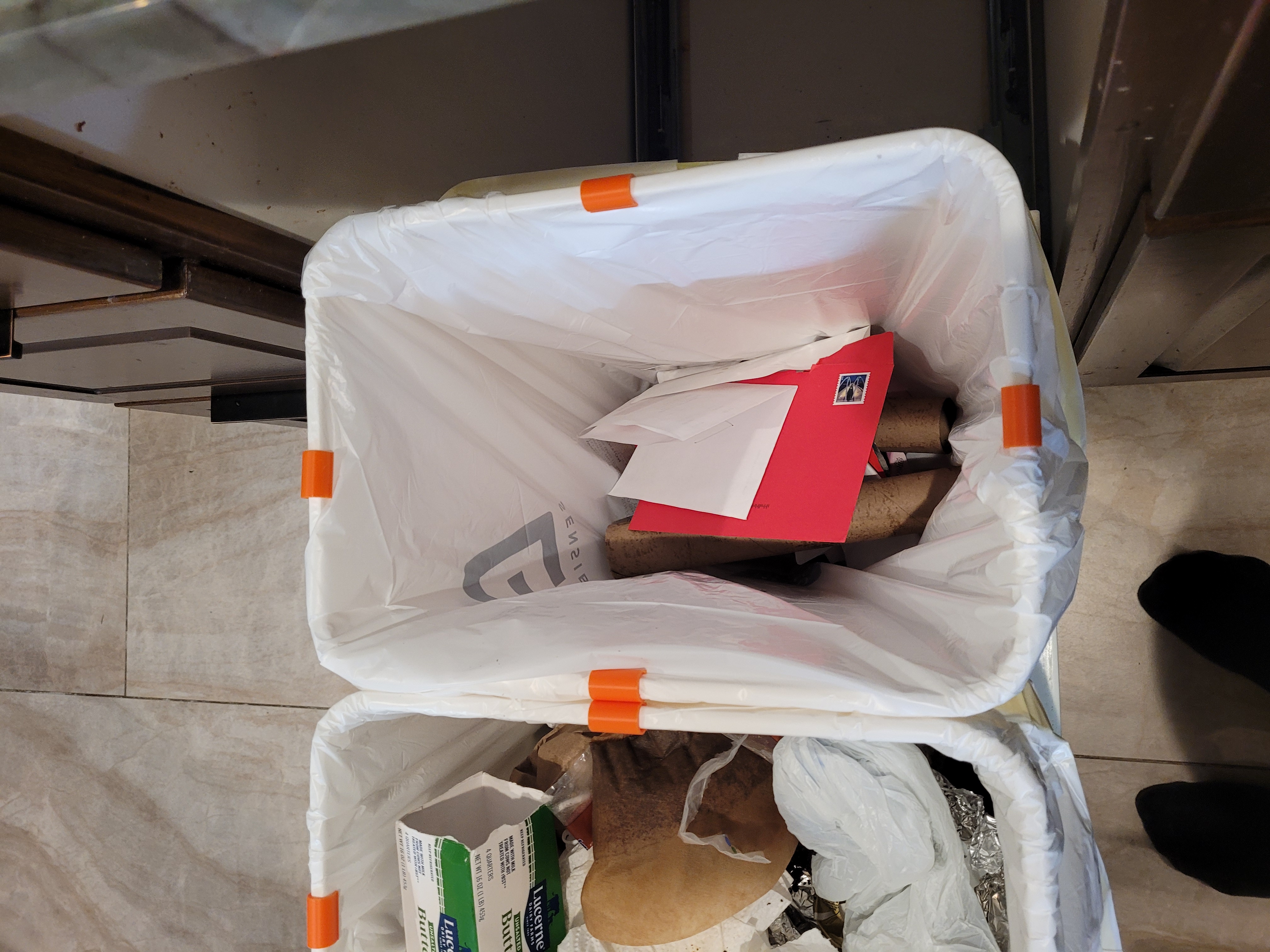 Trash Bag Clip