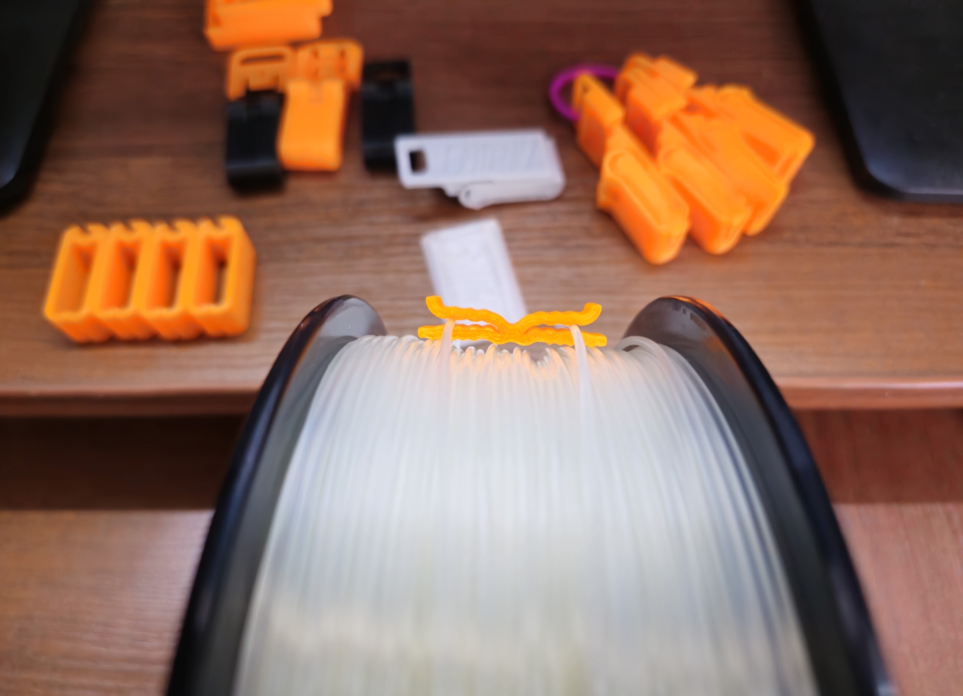01_Clothespin filament