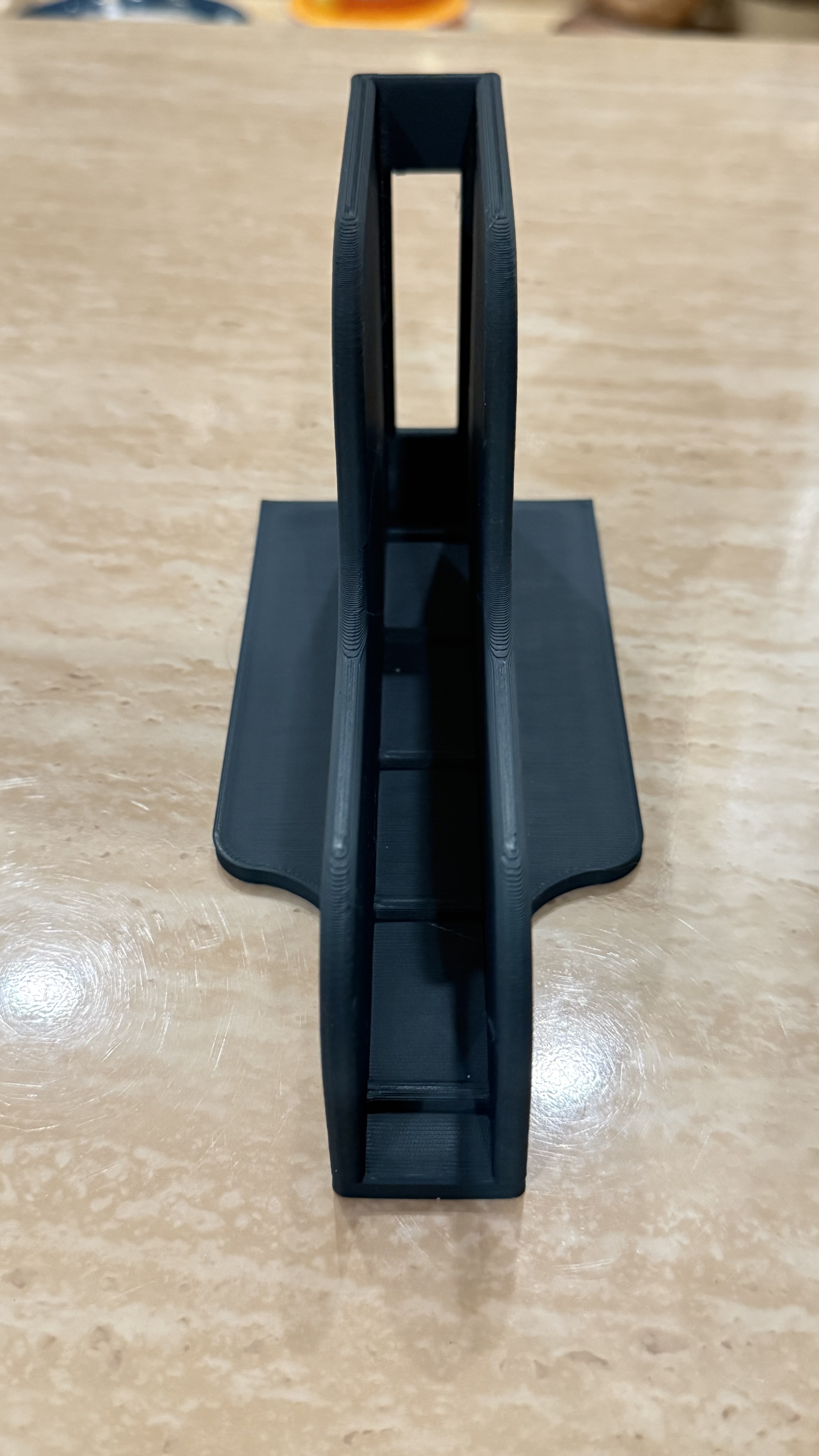 MacBook Pro M2 16 Inch Stand