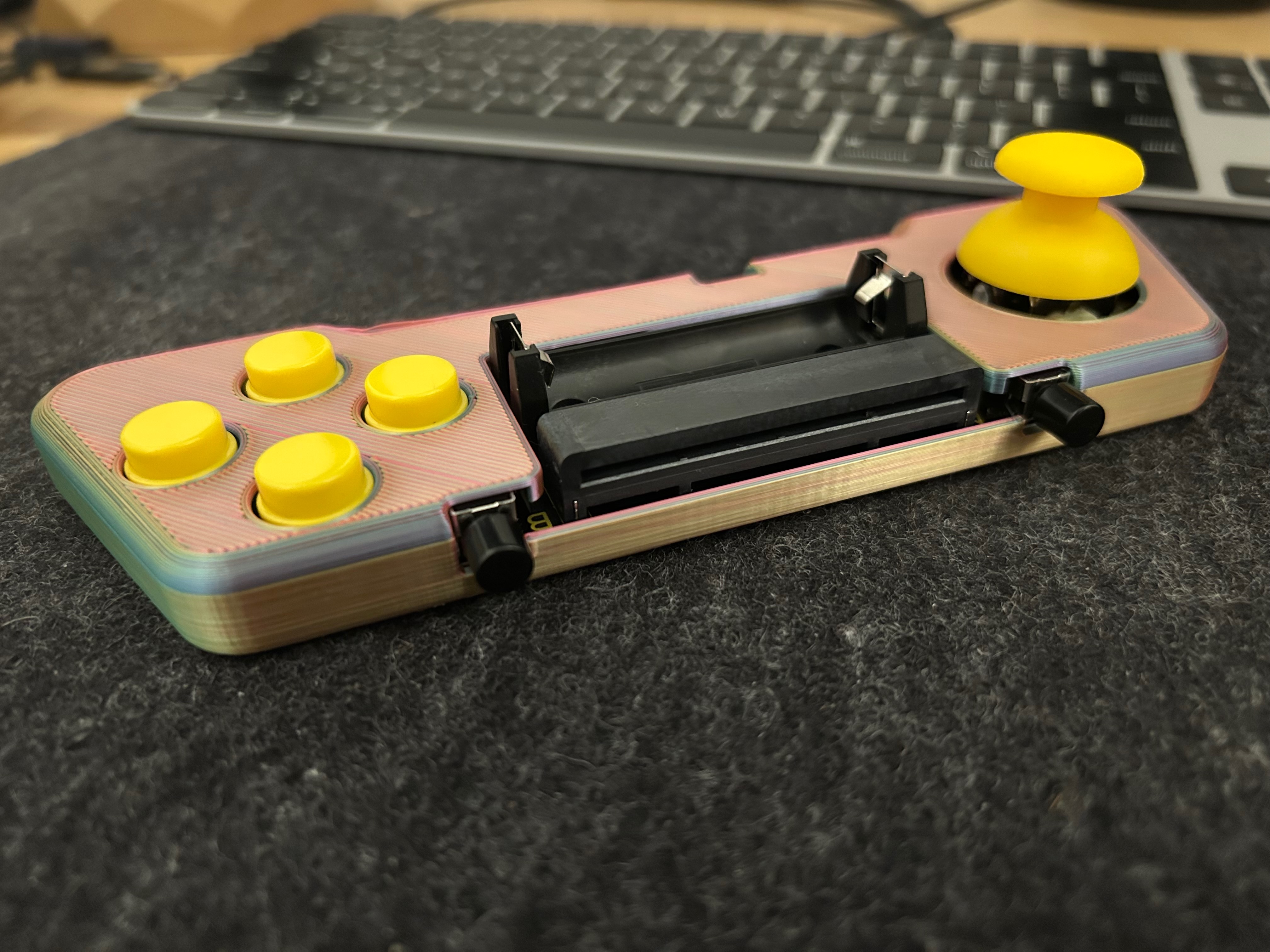 Miniatura 3 do modelo 3D Microbit Game Controller Case Ants Make AM-044