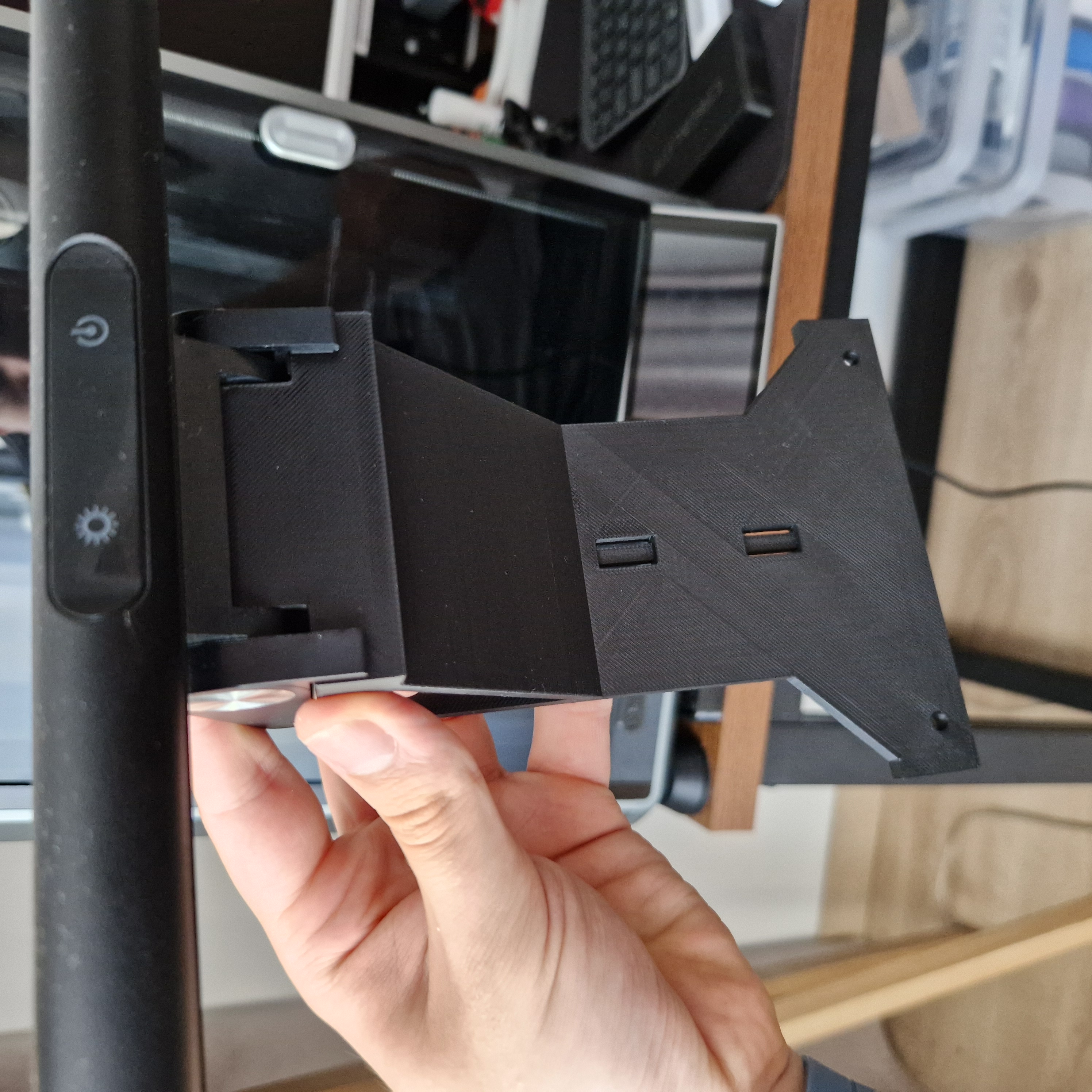 Silver Monkey LB100 Lightbar VESA mount v2