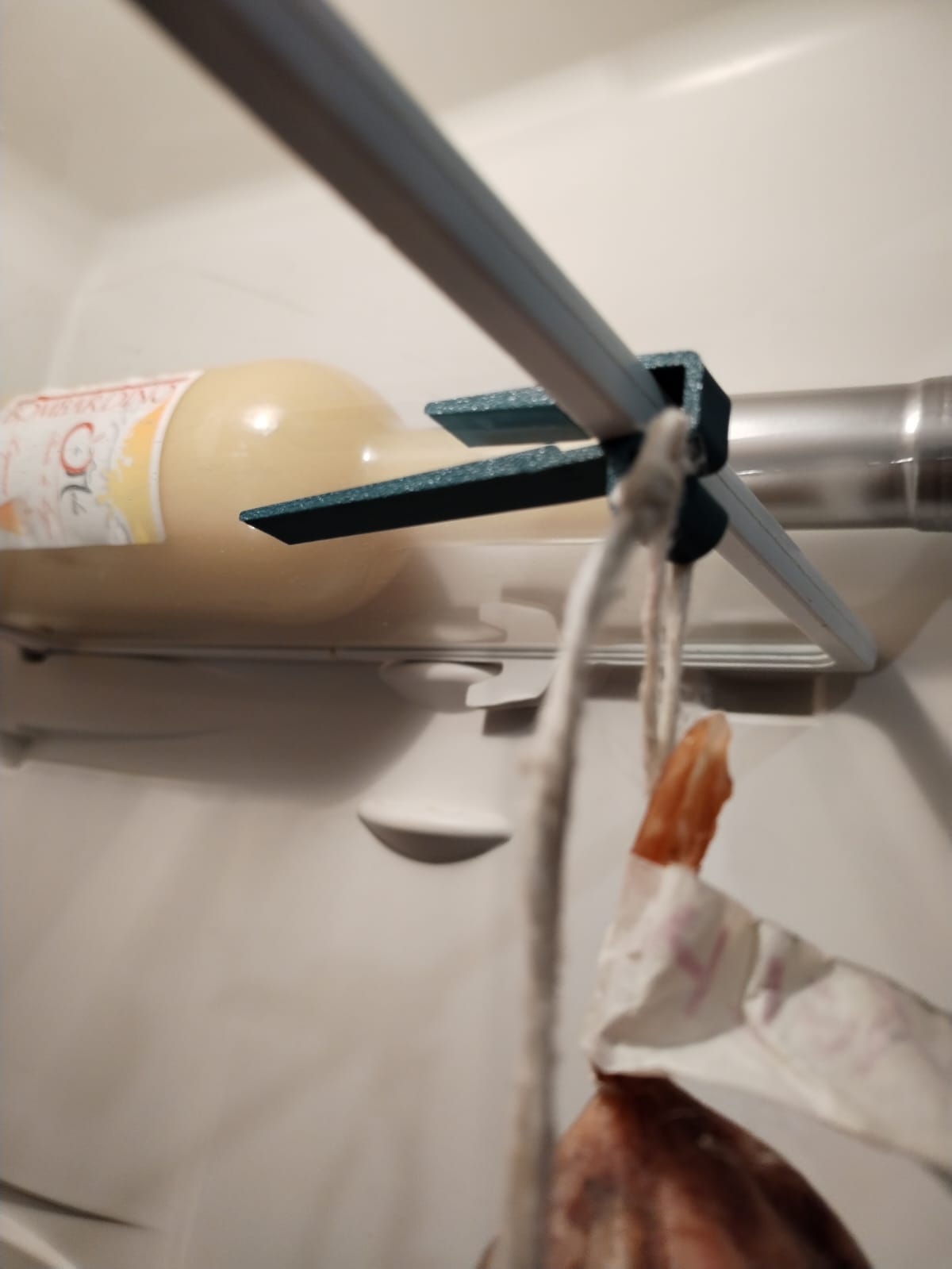 Space-Saving Hook for Fridge — thumbnail 2