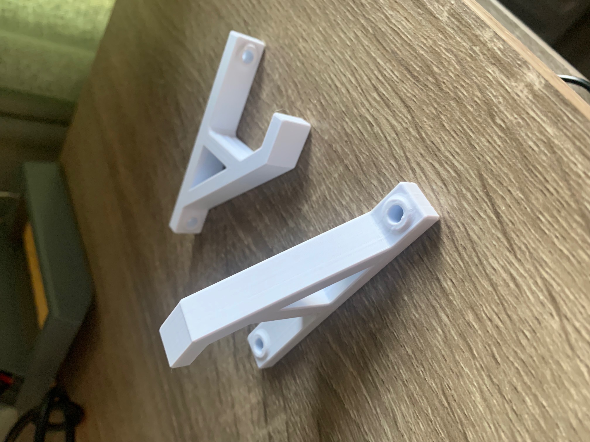 Basic rugged wall hook