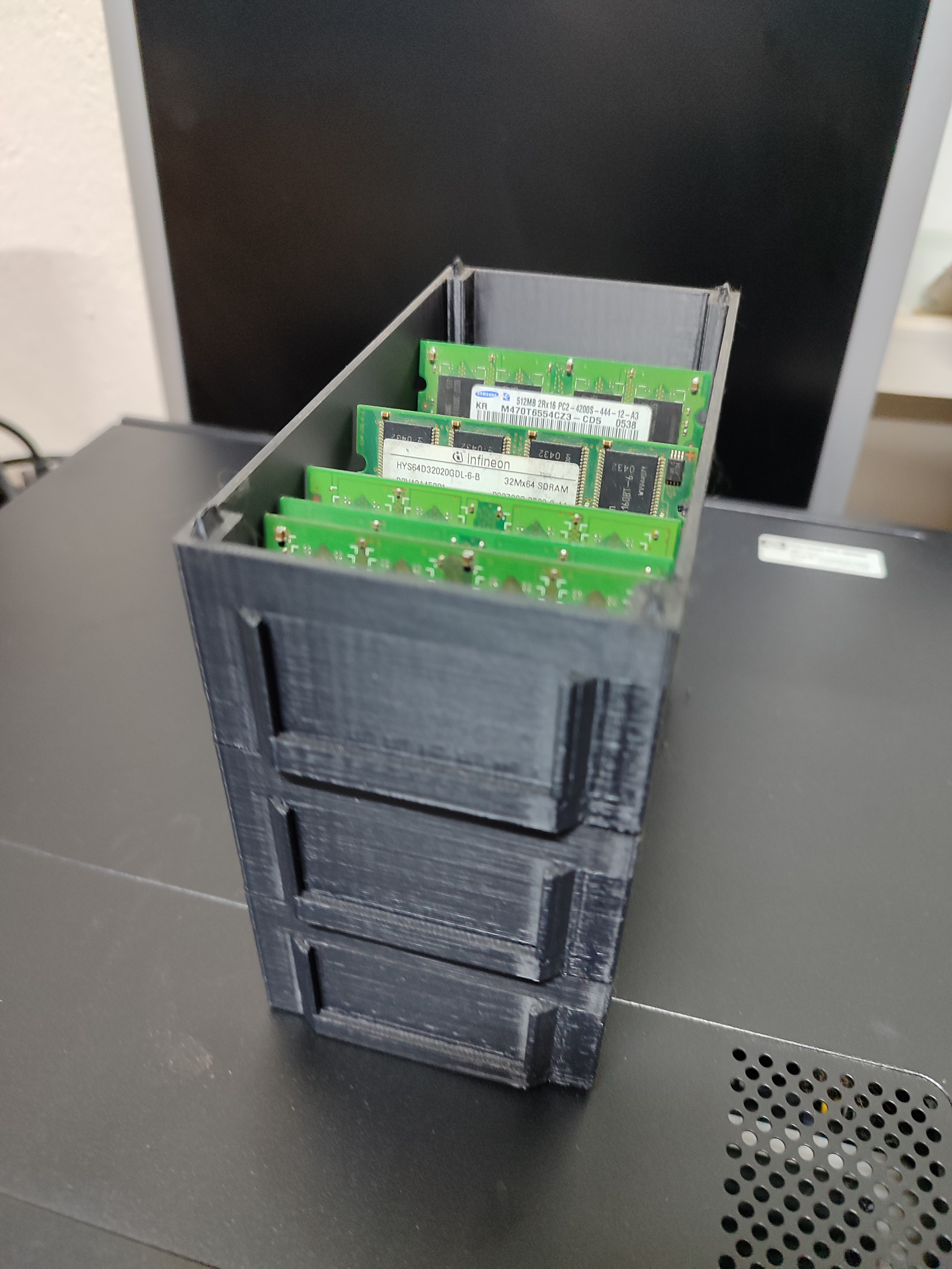 Universal RamBox (URBv1.1)