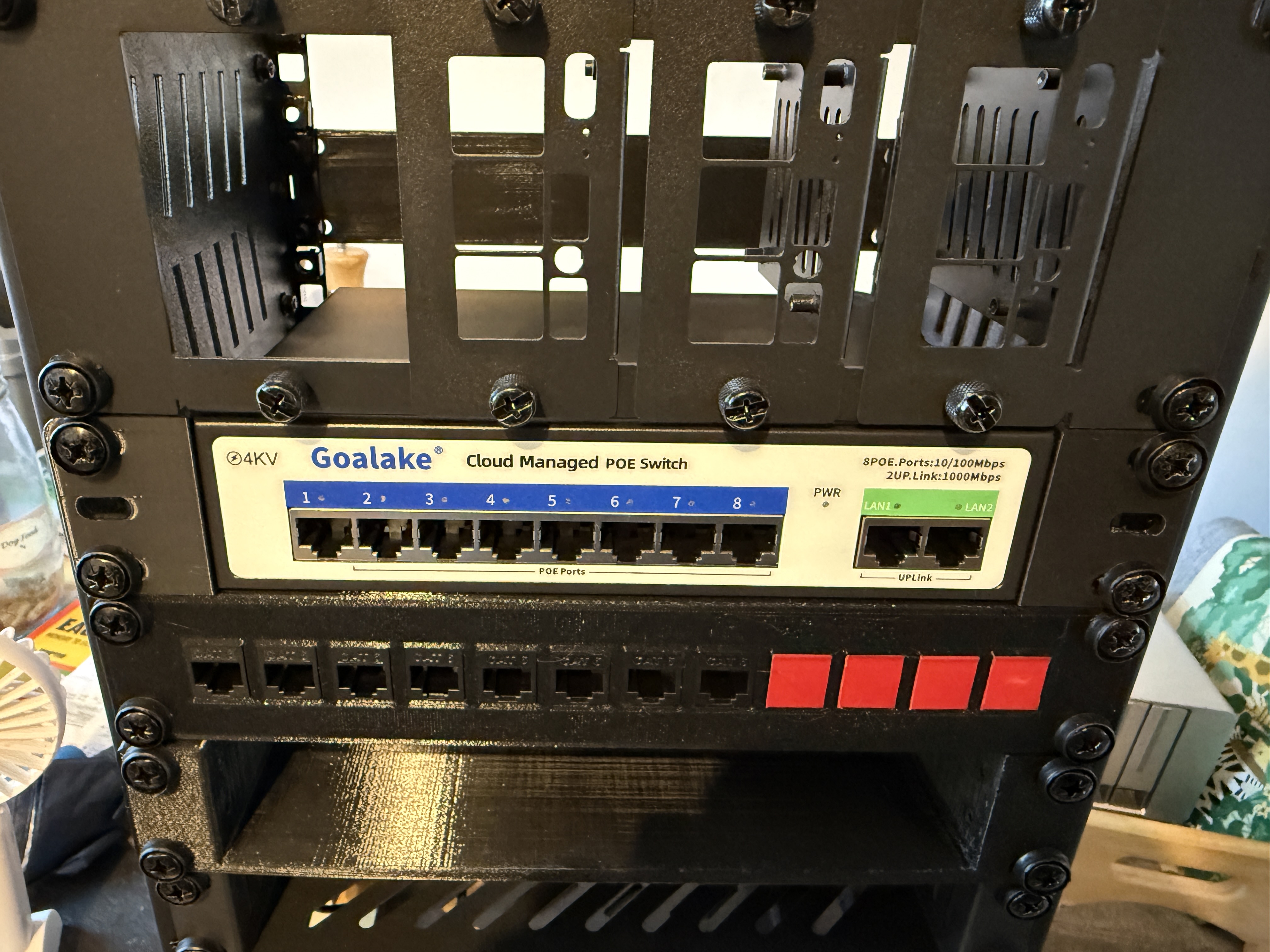 Goalake PS208G 10 inch rack ears