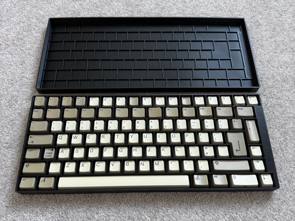 Amiga A1200 KeyCap Holder (UK Layout)