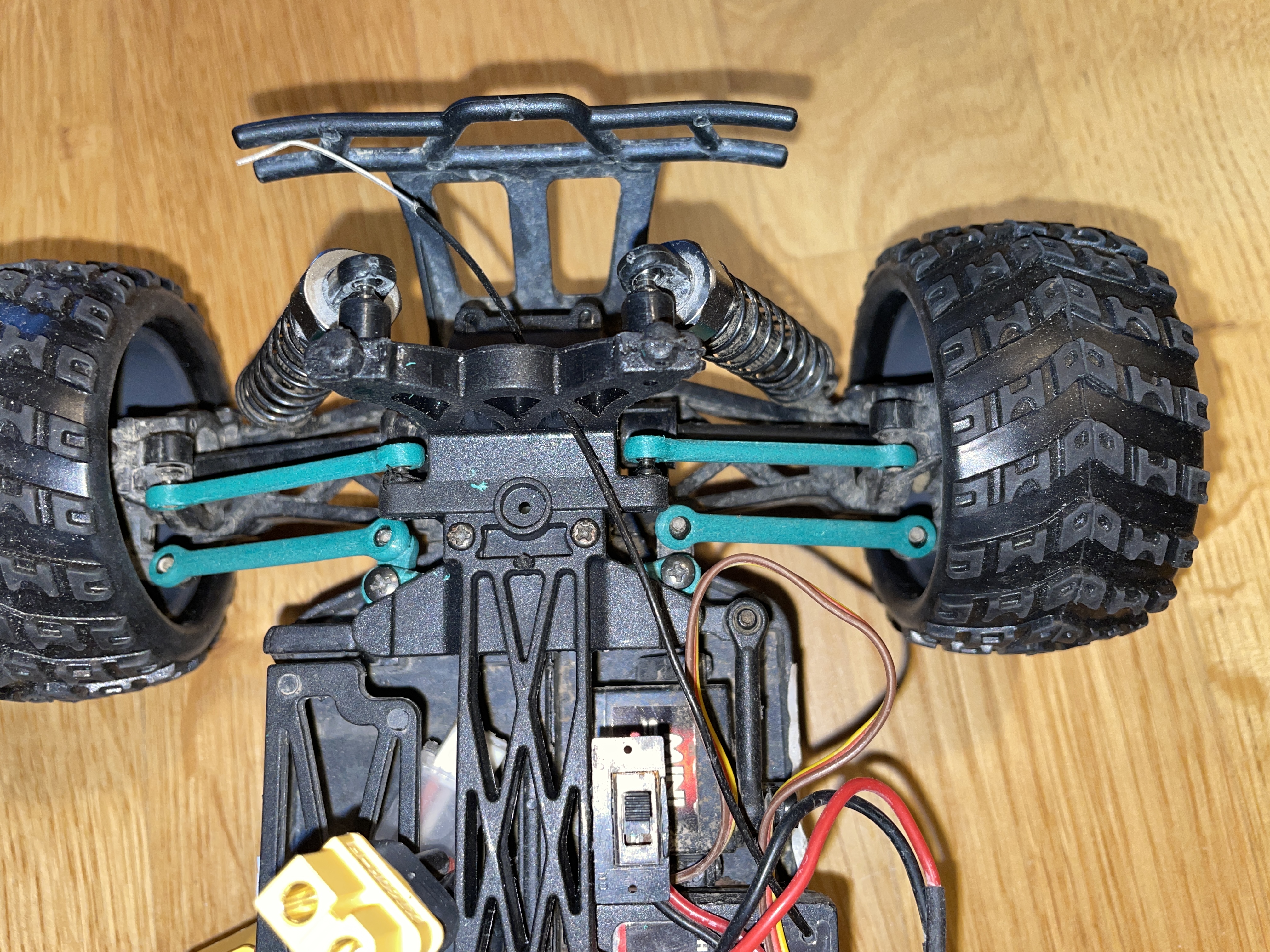 Himoto 1:18 Steering an Wheel Suspension Parts