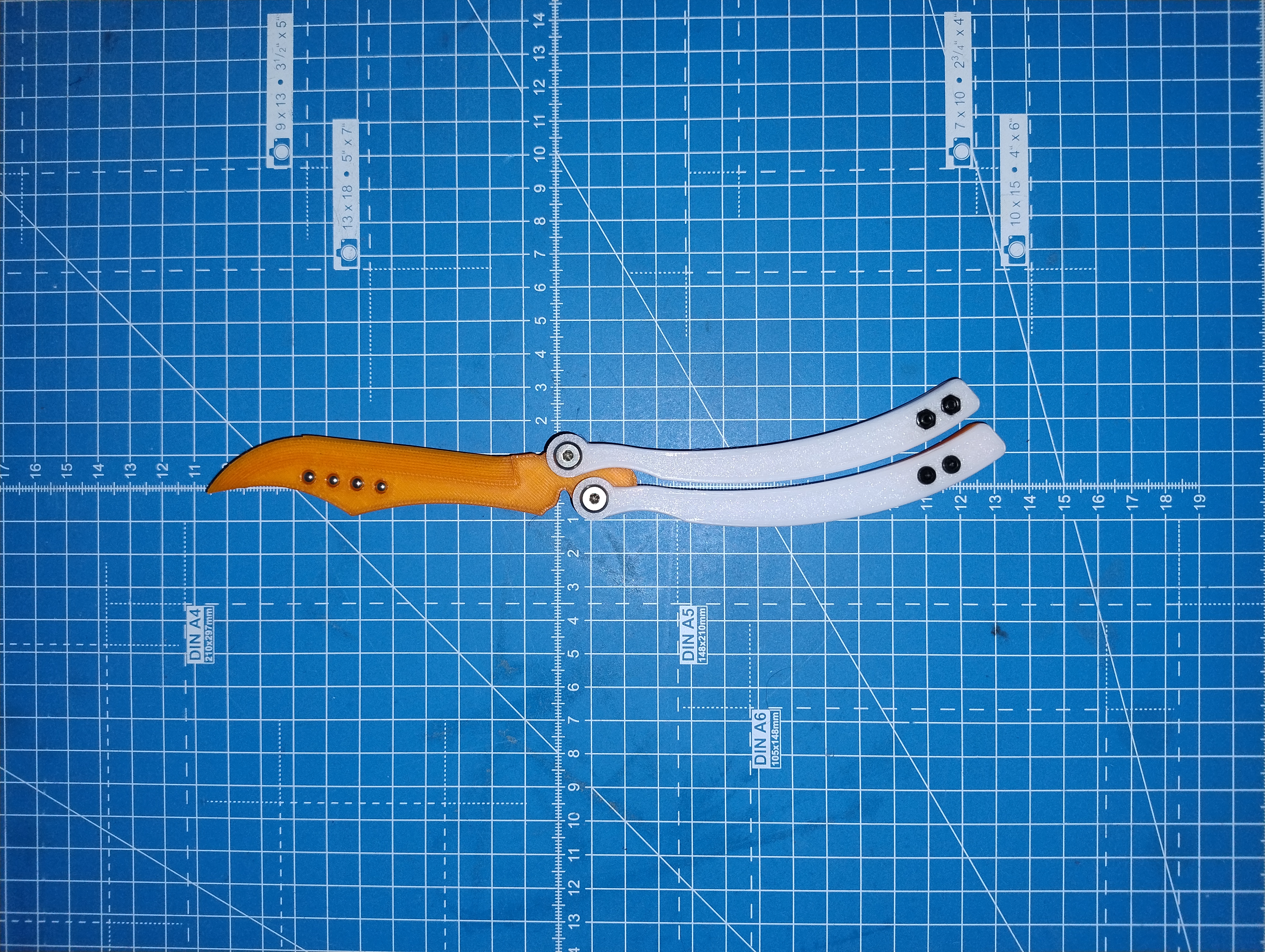 Trashysong - [Balisong]