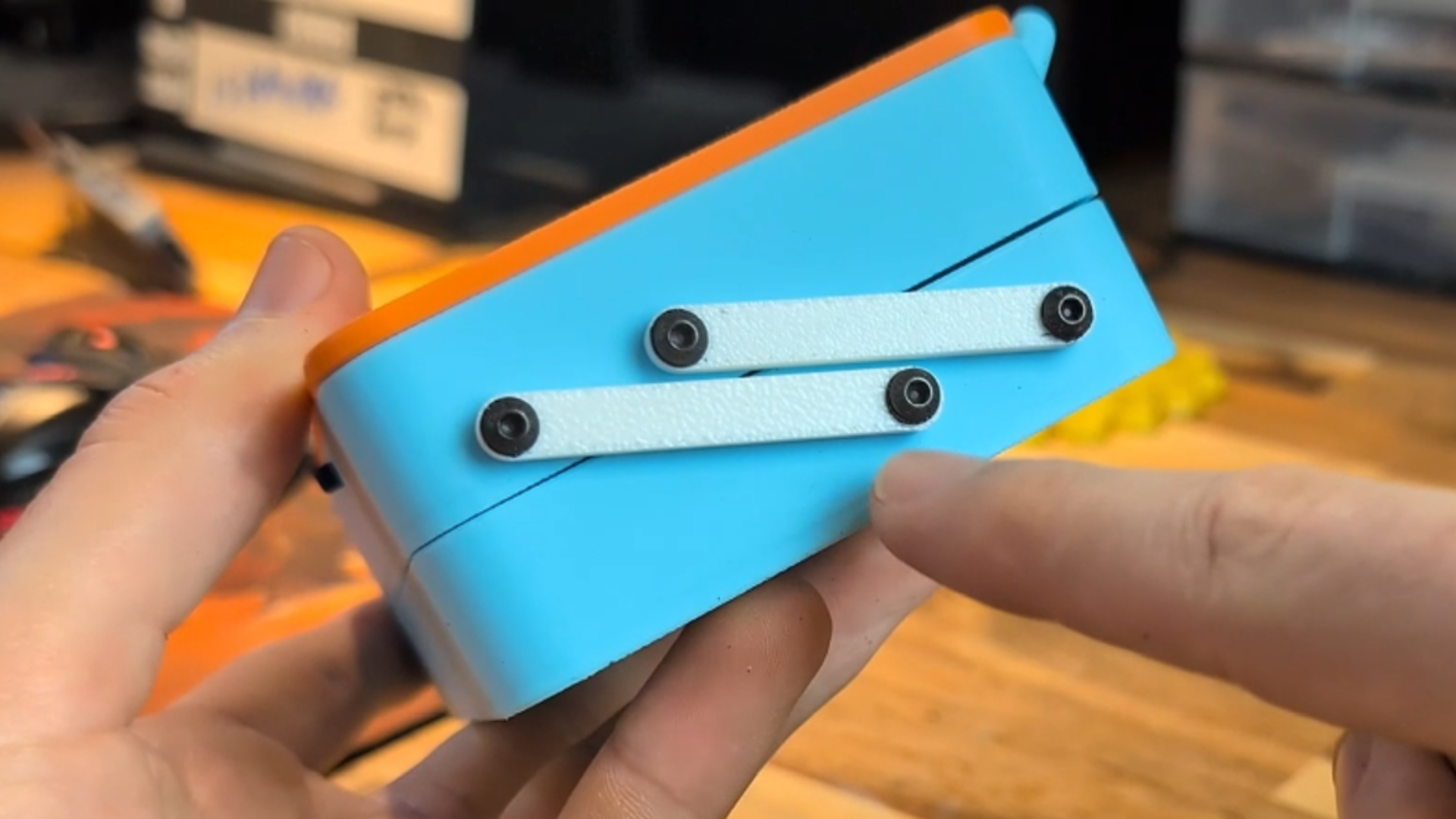 3D Printed Tool Box with Articulated Mechanism | Fusion 360 Project — thumbnail 5
