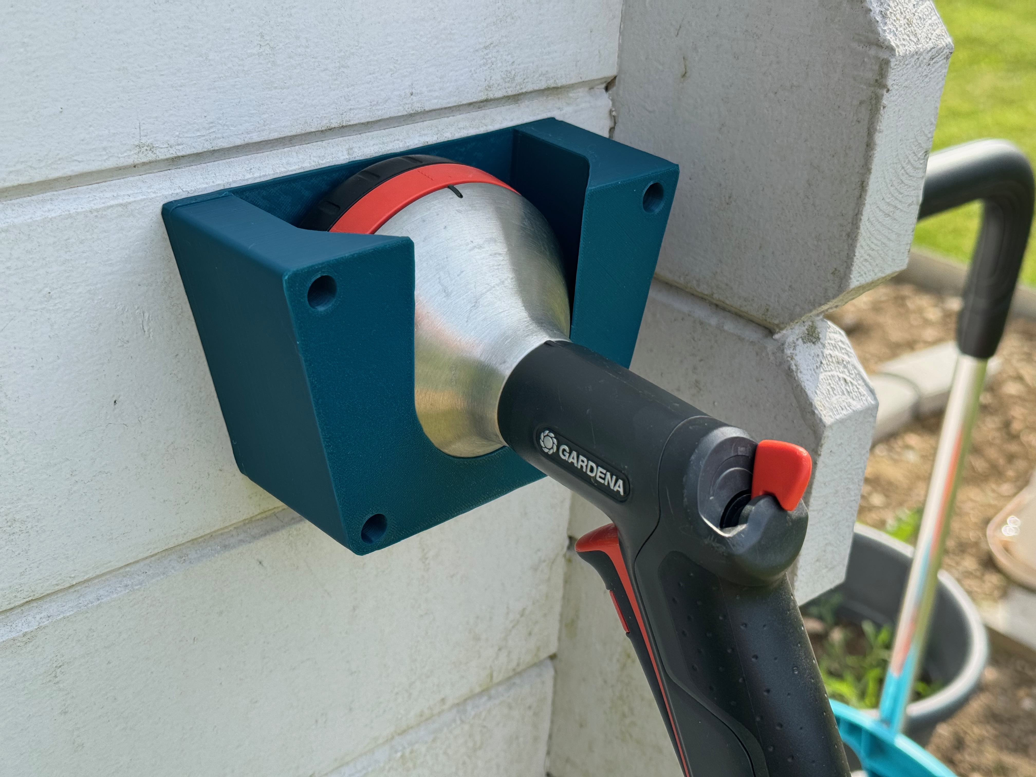 Gardena Water Sprayer Wall Holder/Mount