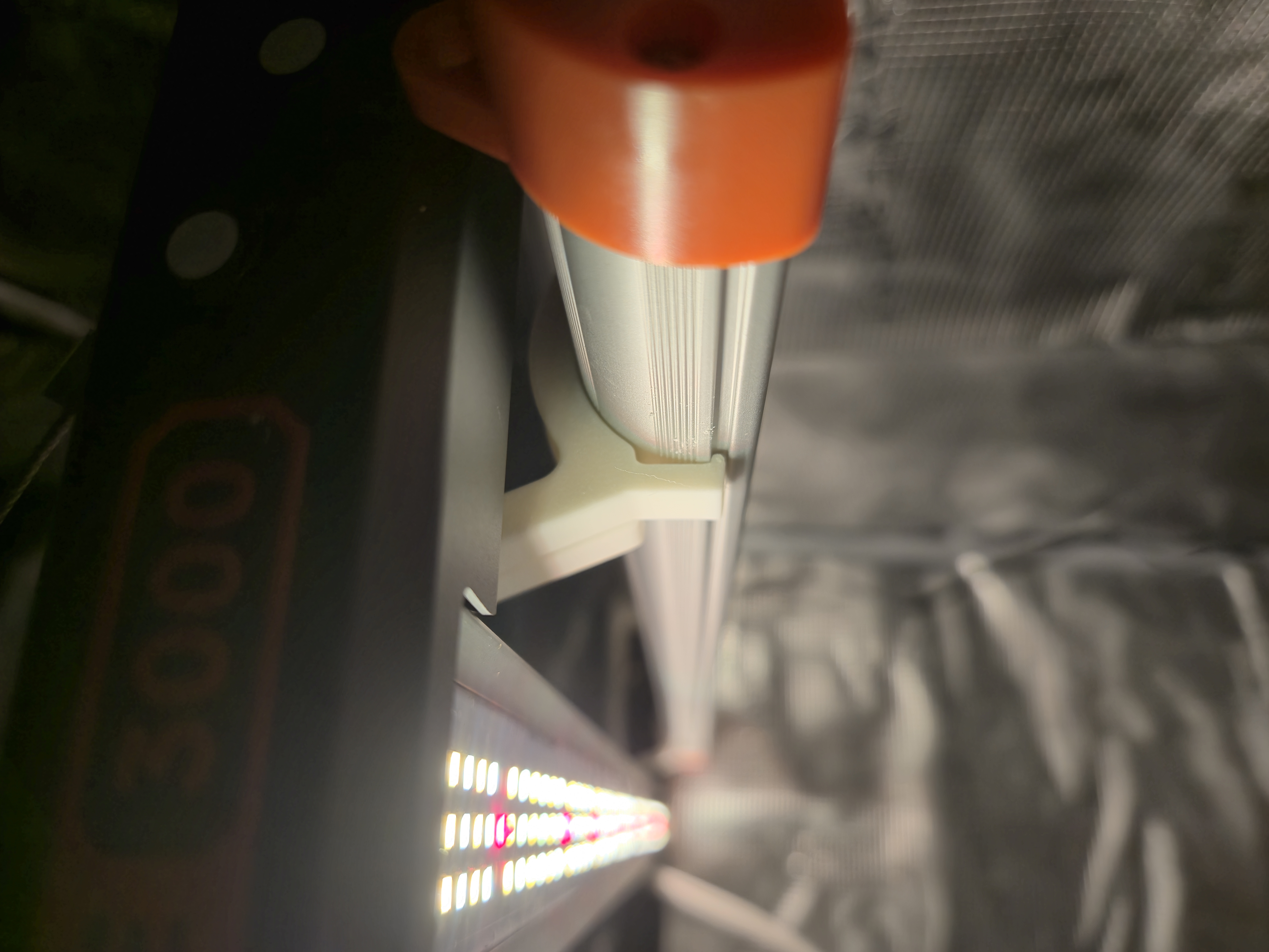 Spiderfarmer hanger for UV30 and IR16 under SE3000