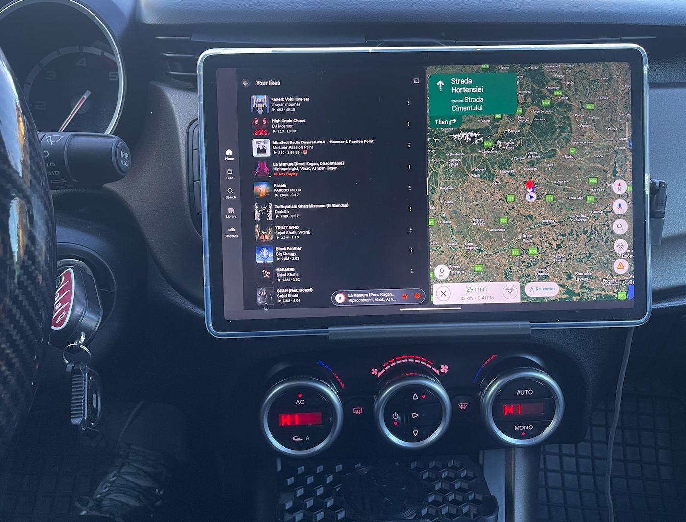Magnetic Tablet Holder for Alfa Romeo Giulietta 940 - CD Slot Mount