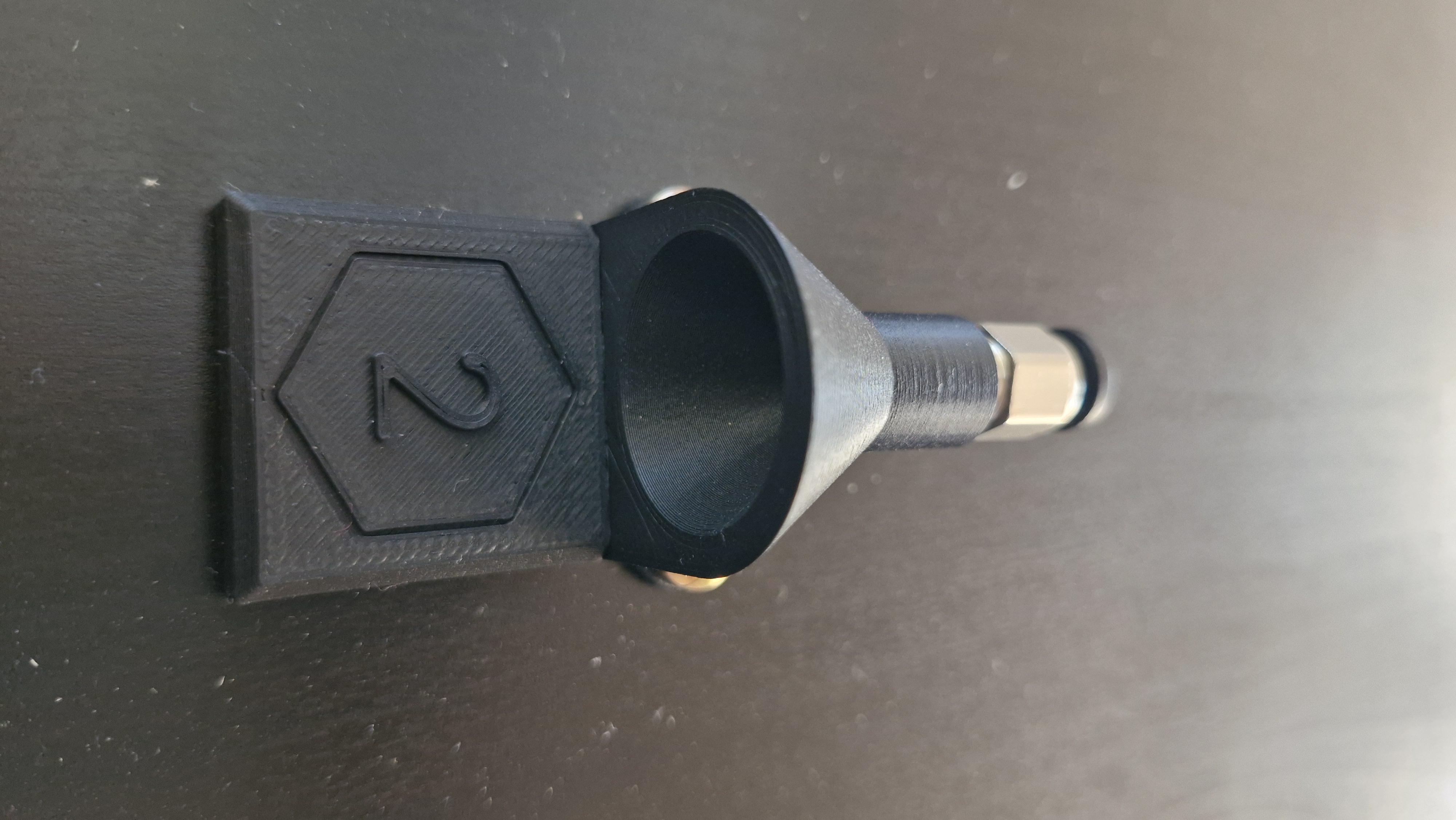 Bowden system input funnels with numbered tags