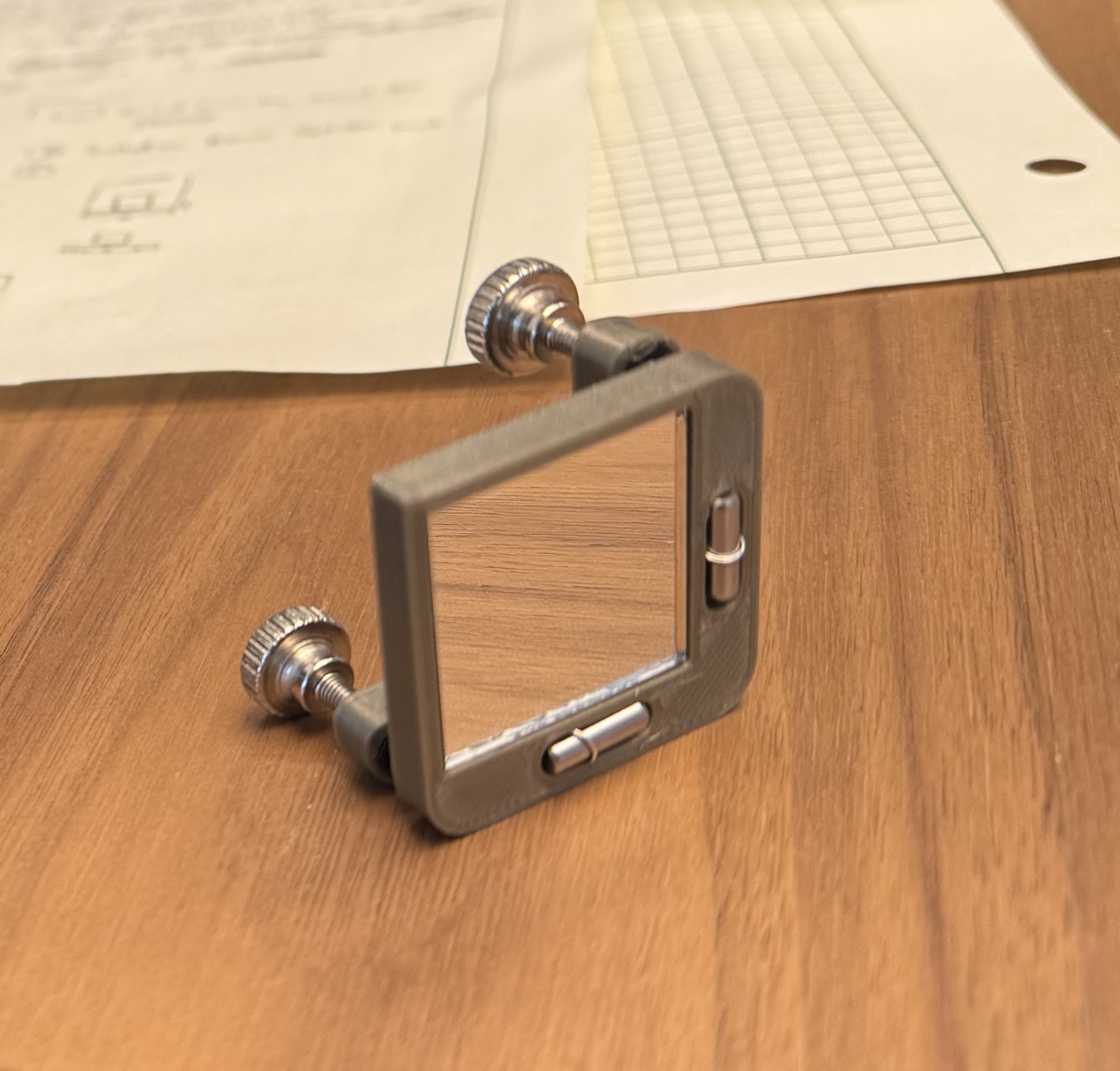 Miniatura 6 do modelo 3D A simple Michelson interferometer