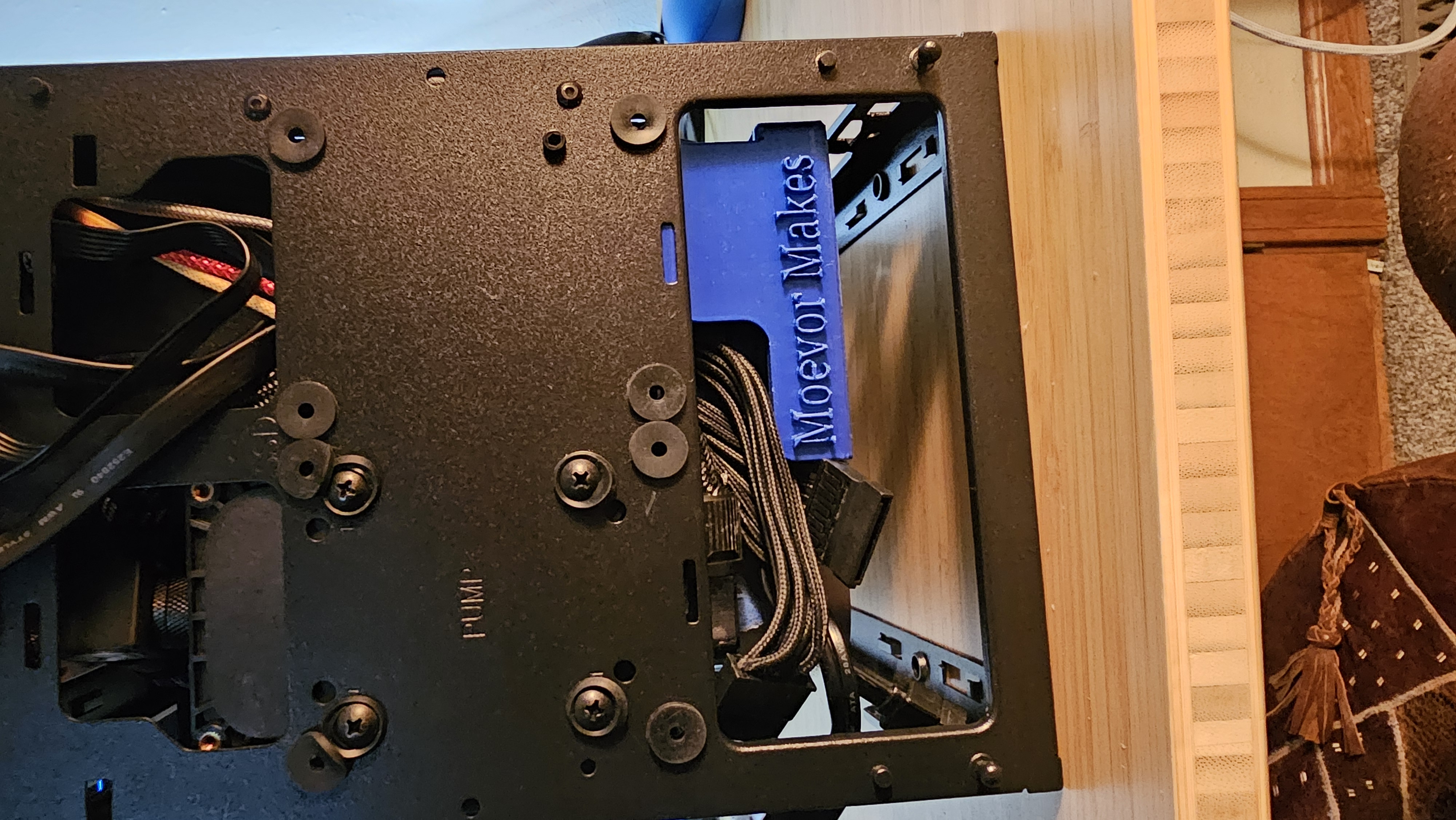 GPU Support Bracket for RTX 5080/5090 Founder's Edition in NR200