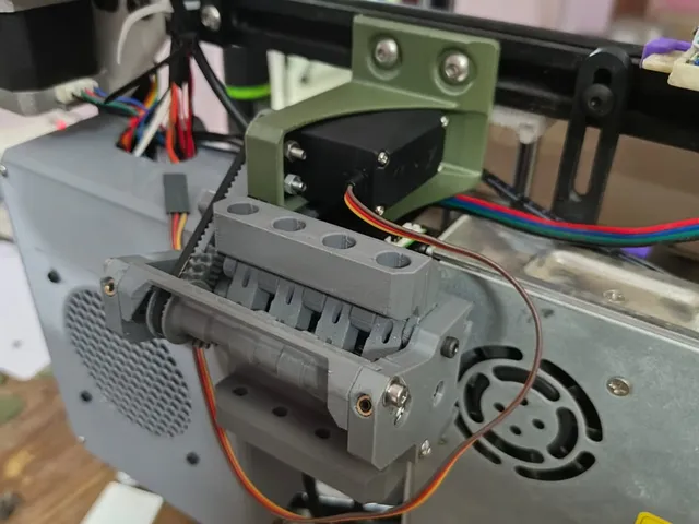 2020 Mount for LH Pico MMU with 995/996 servo