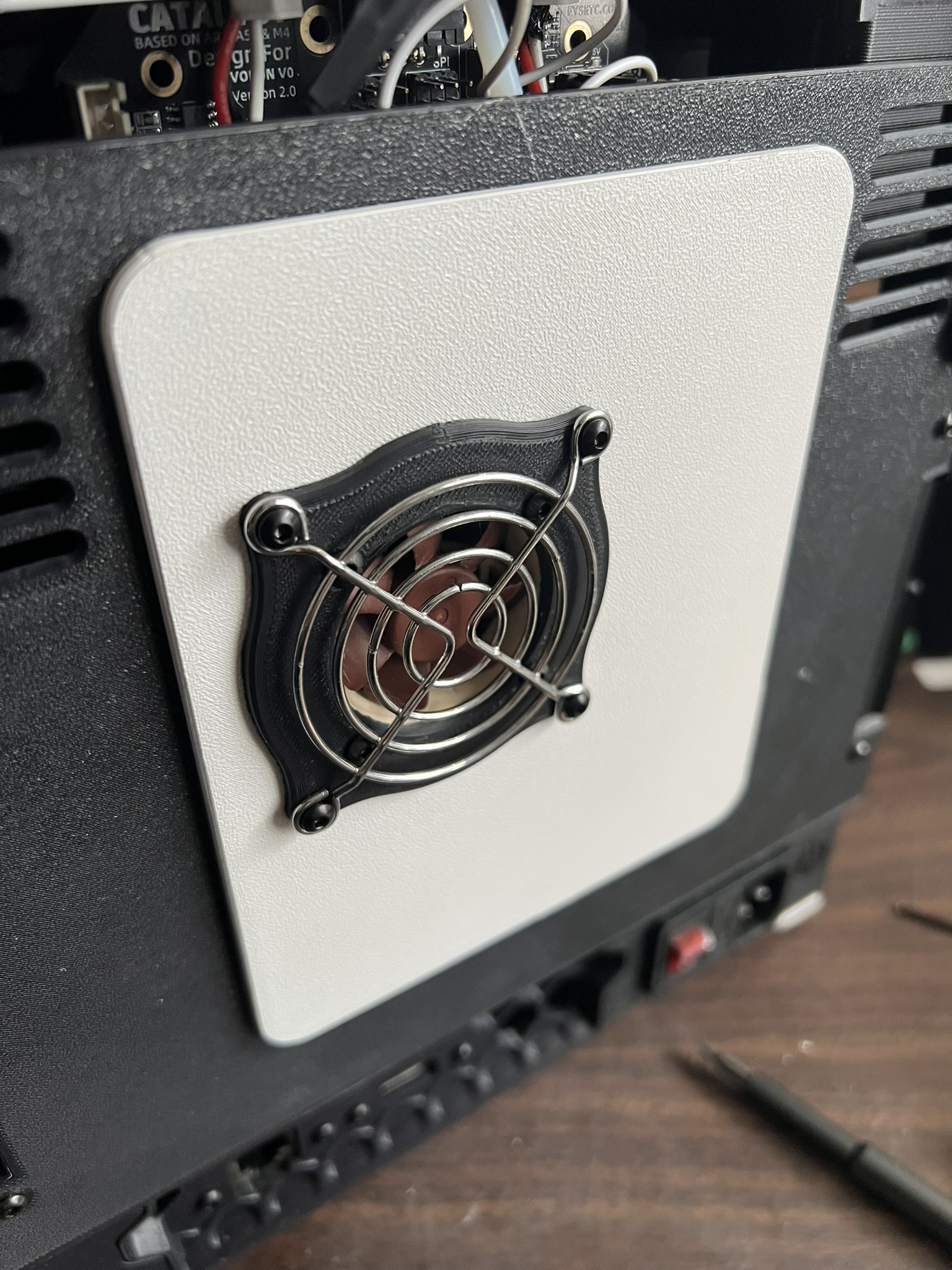 4010 Adapted Back Cover for Catalyst V2 Voron V0.2