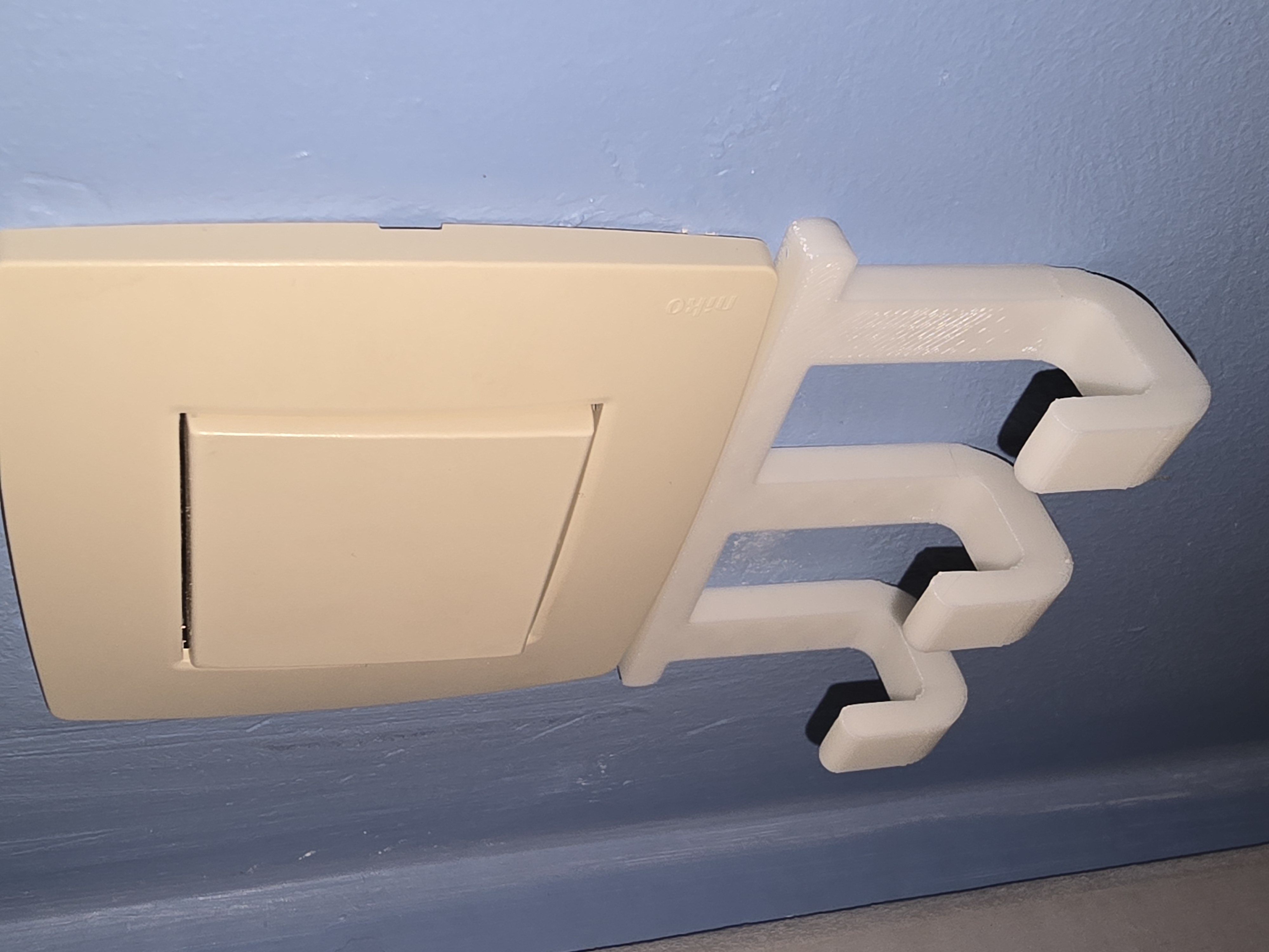 Miniatura 2 do modelo 3D Light switch key hook holder