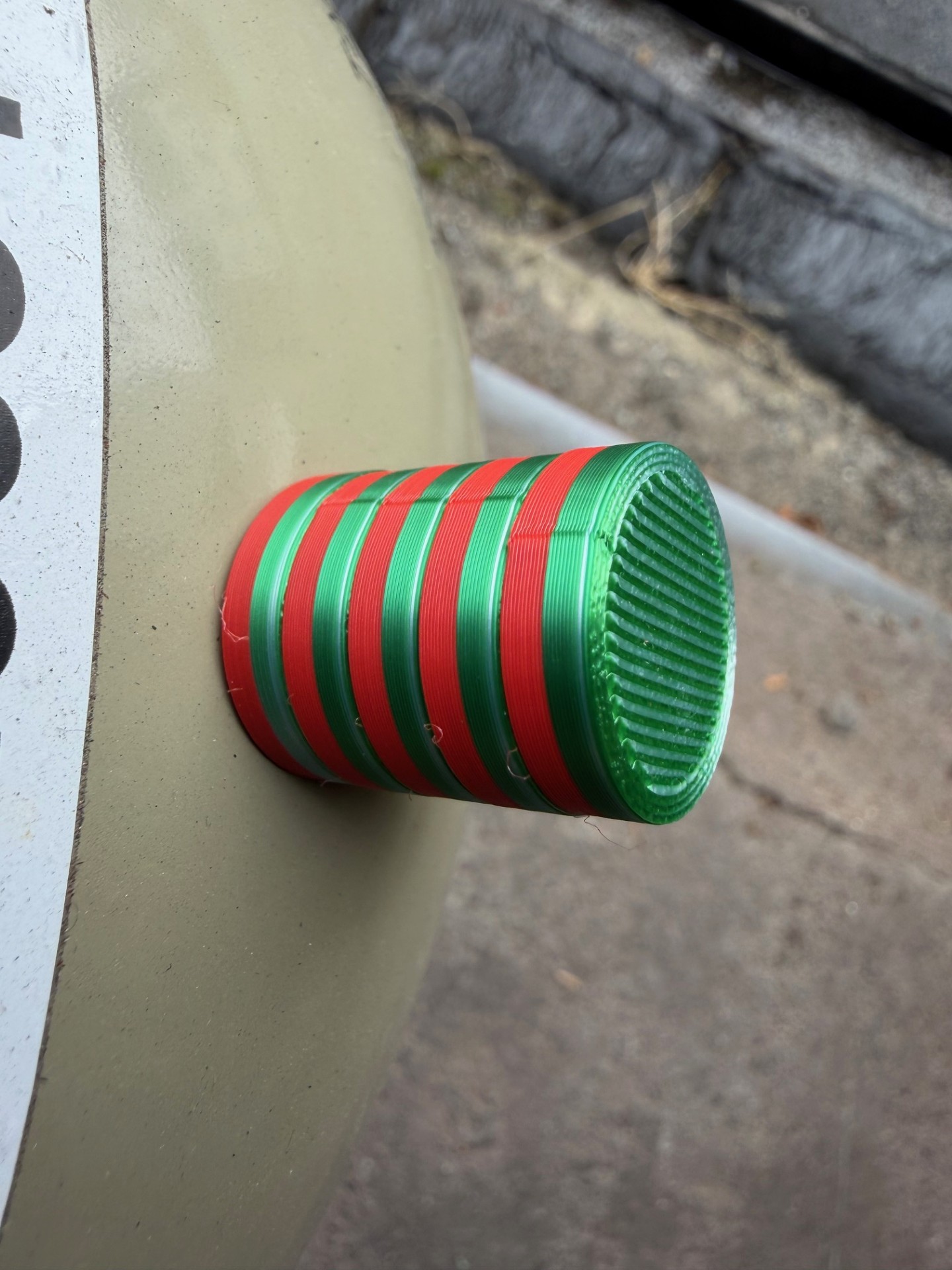 Magnetic Gas Bottle Level Marker (Parametric) / Magnetischer Füllstands‑Indikator für Gasflaschen