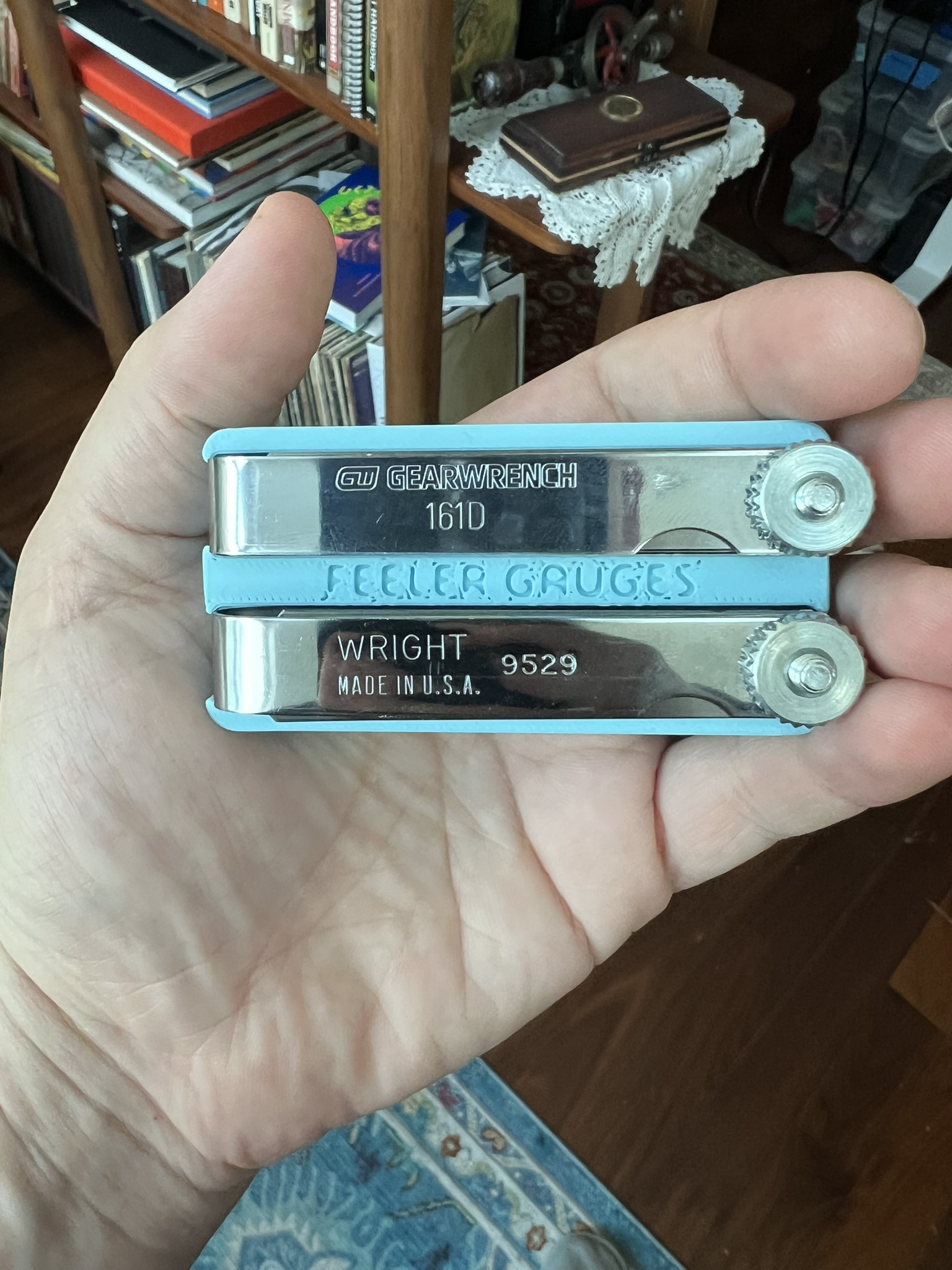 Knurled Nut Feeler Gauge Holder for Gridfinity