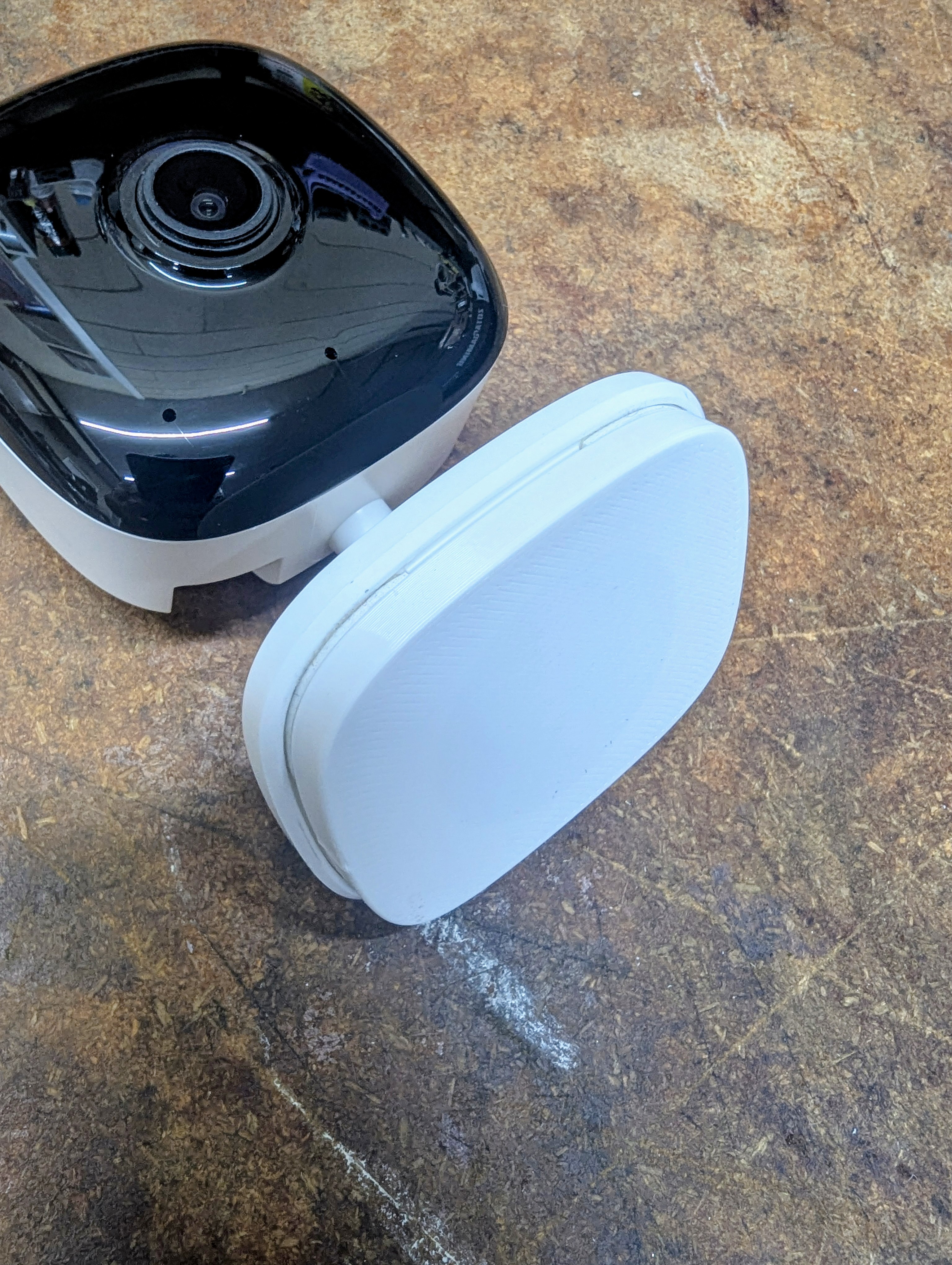 Kasa KC400 Smart Camera Magnetic Mount