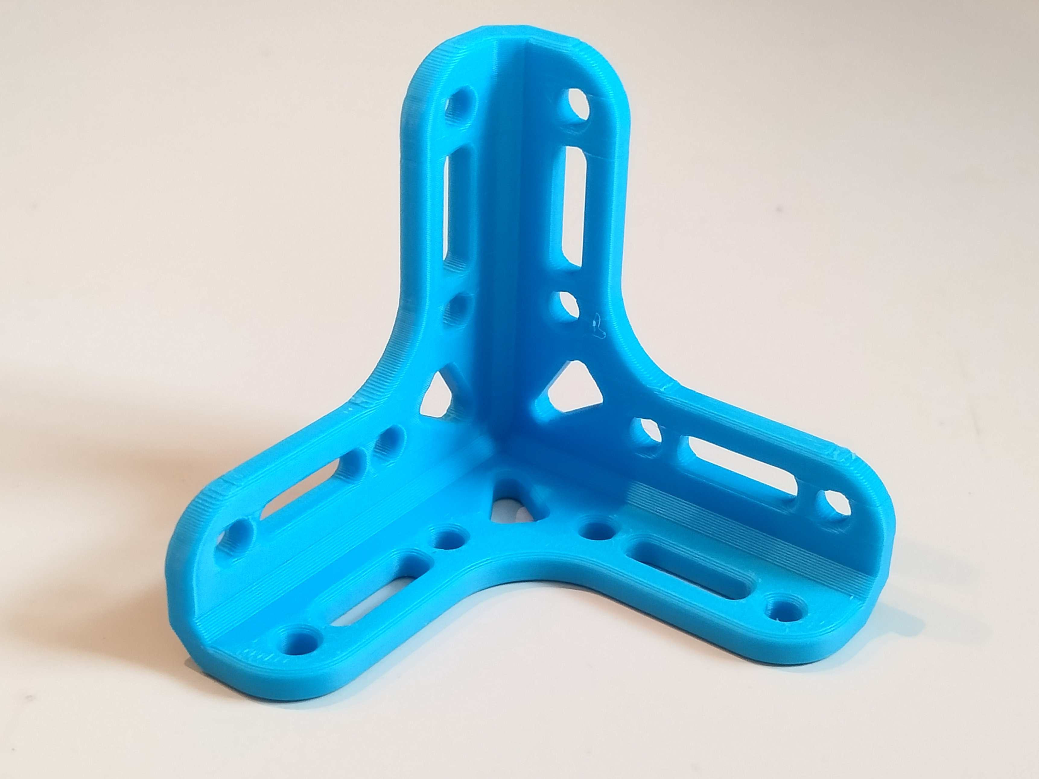 Miniatura 2 do modelo 3D Strong Corner Bracket
