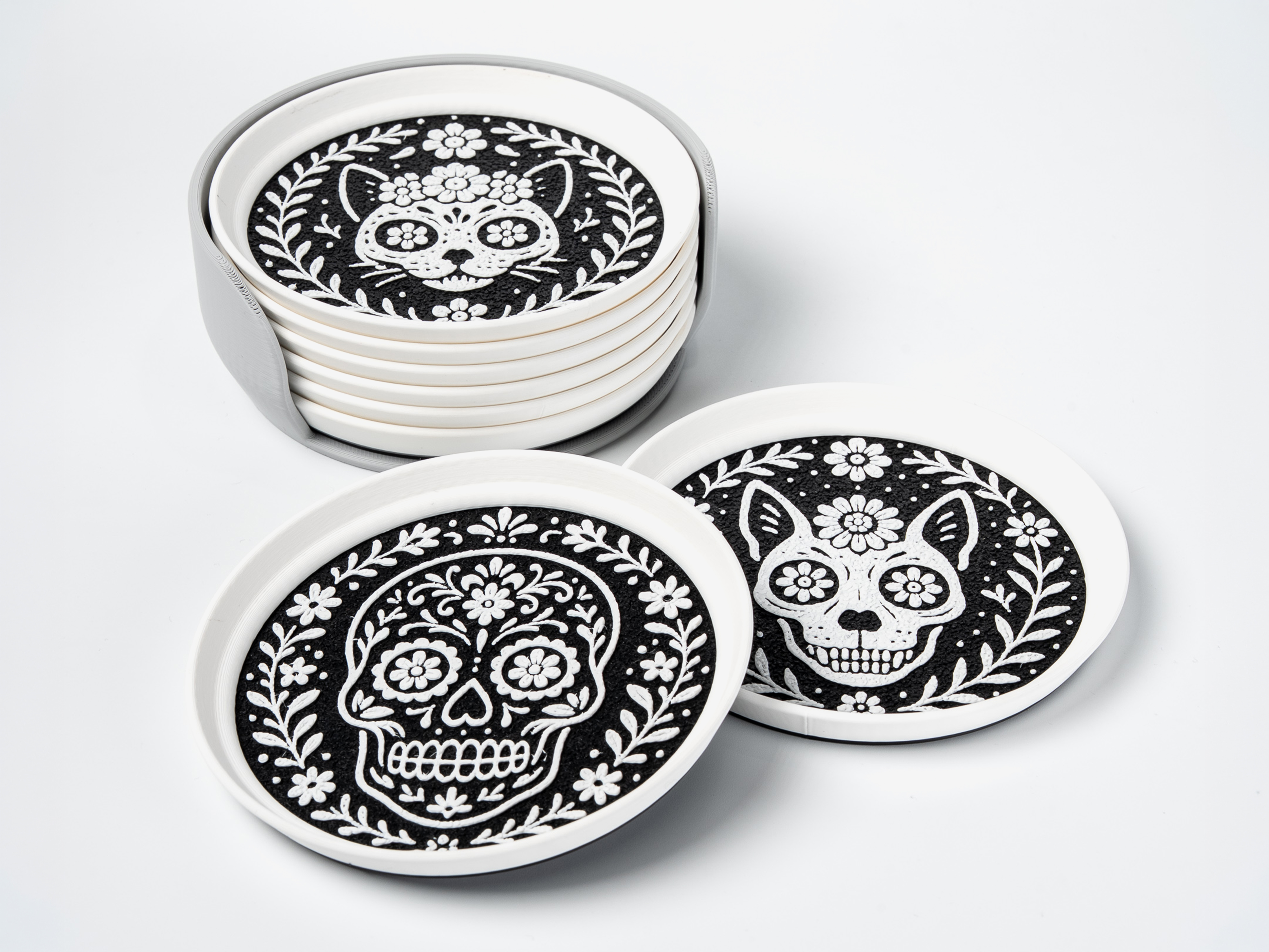 Miniatura 2 do modelo 3D Ornamental Skull Stackable Coasters