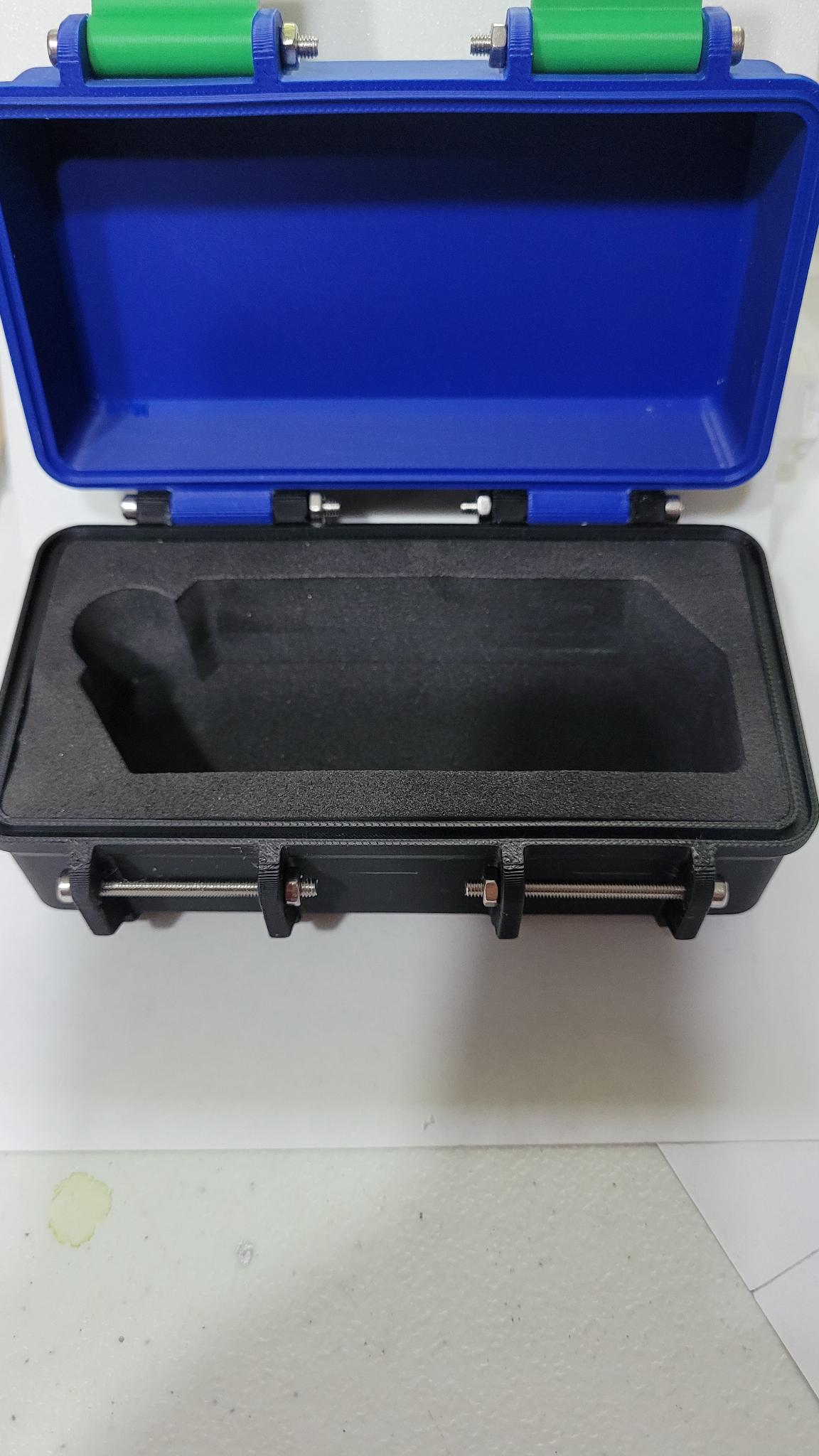 Miniatura 3 do modelo 3D Flipper Zero Case with Wi-Fi Module Insert