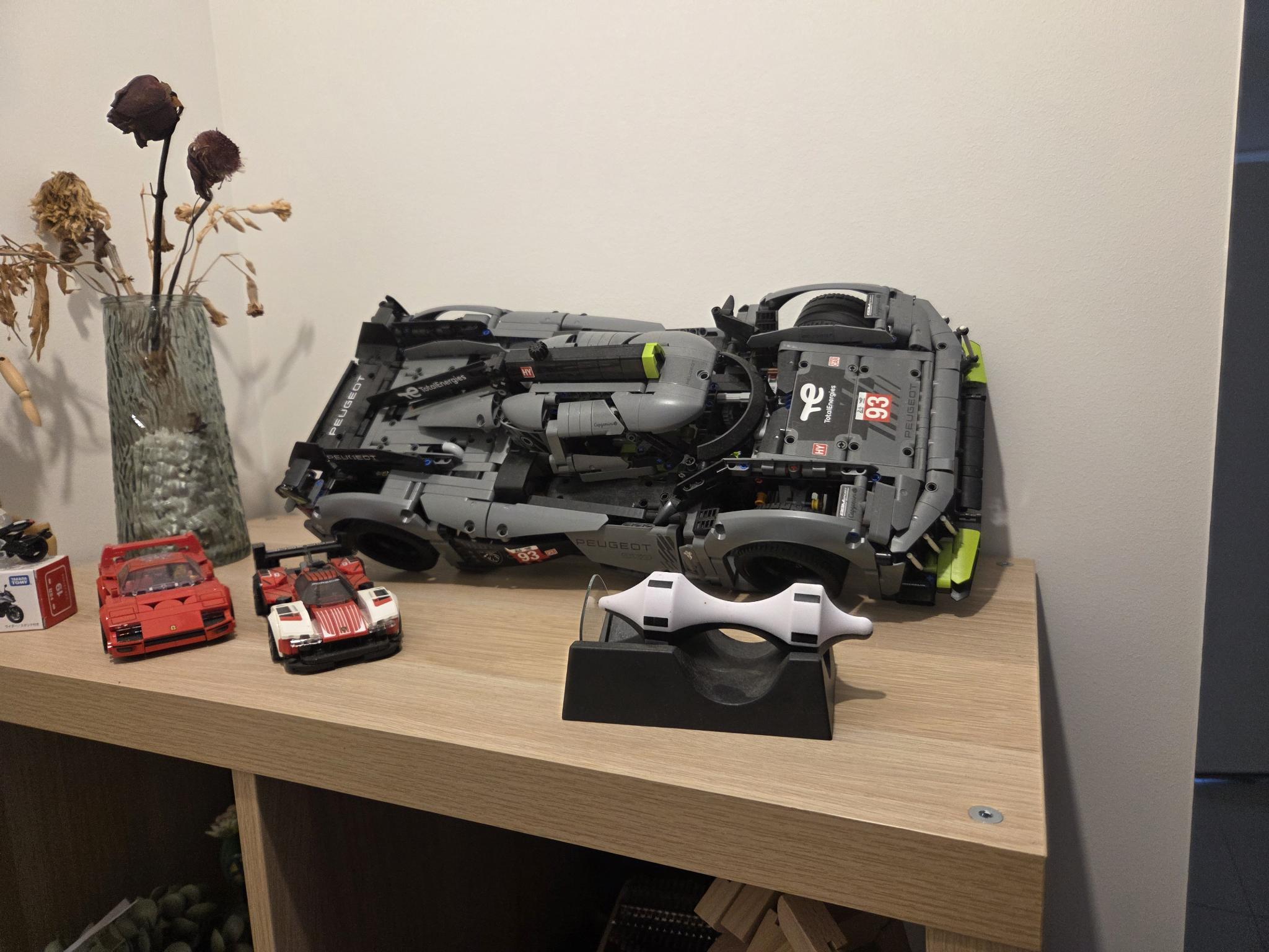 Lego Puegot 9x8 Le mans Stand
