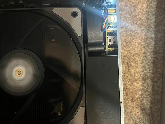 LLW V40 LOP-300 Case & 5015 Fan Mount