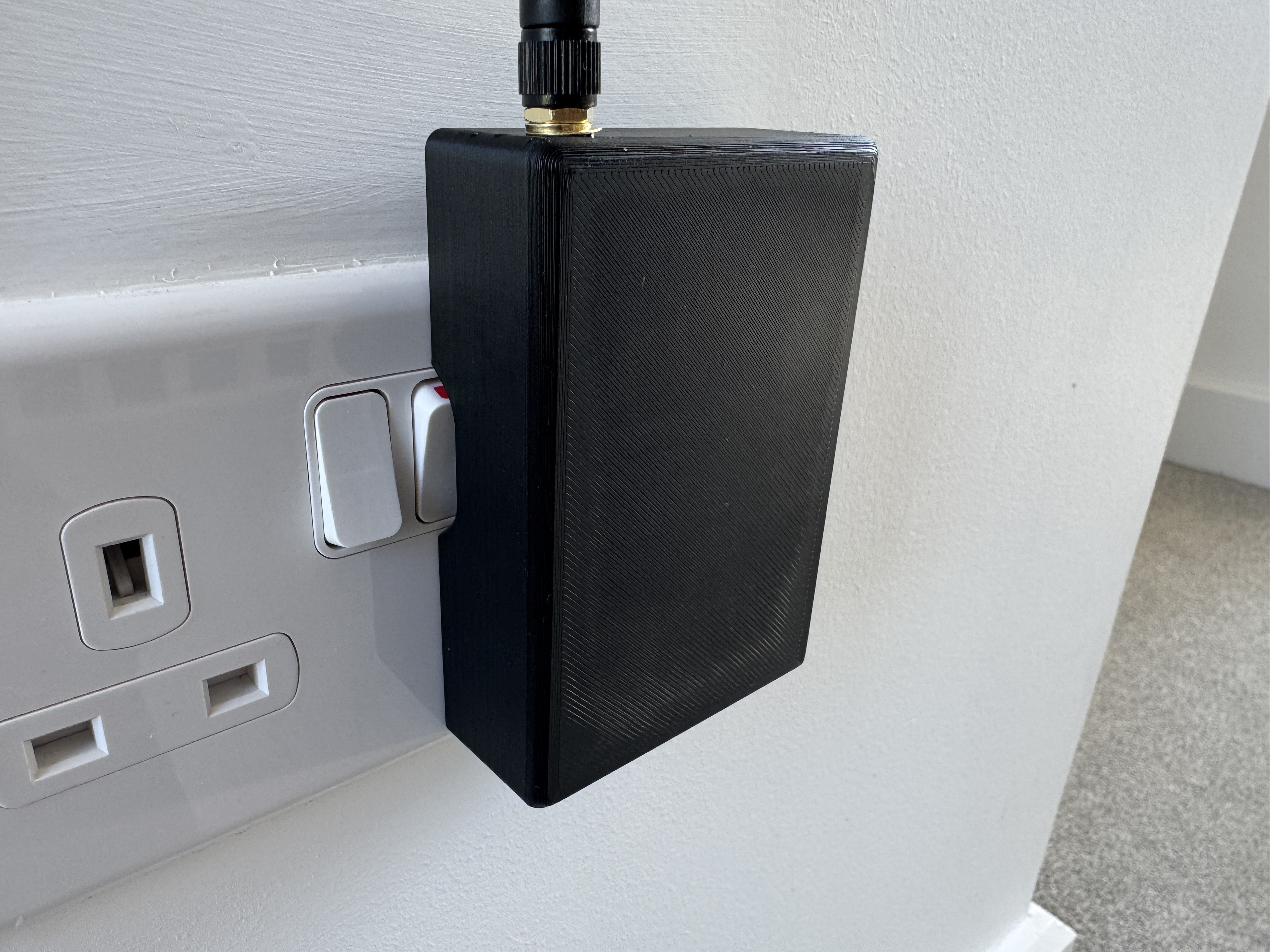 Case for ESP32 bluetooth proxy including external aerial — miniatura 3