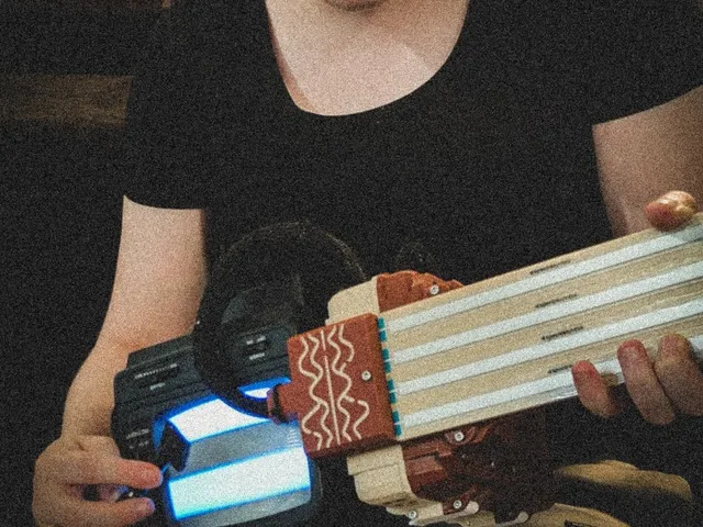 CRTelelele V1 - A CRT Television Ukulele Synth