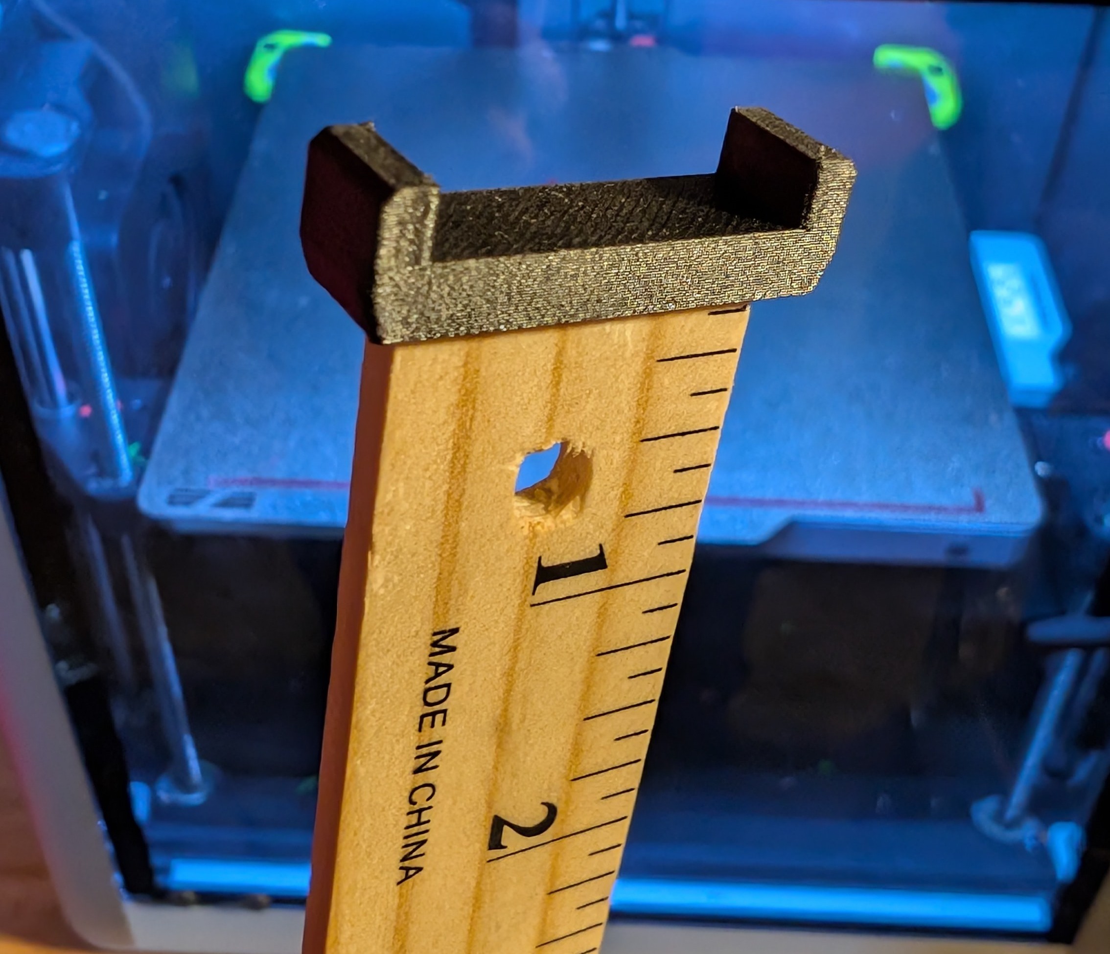 Yardstick Measuring Cap